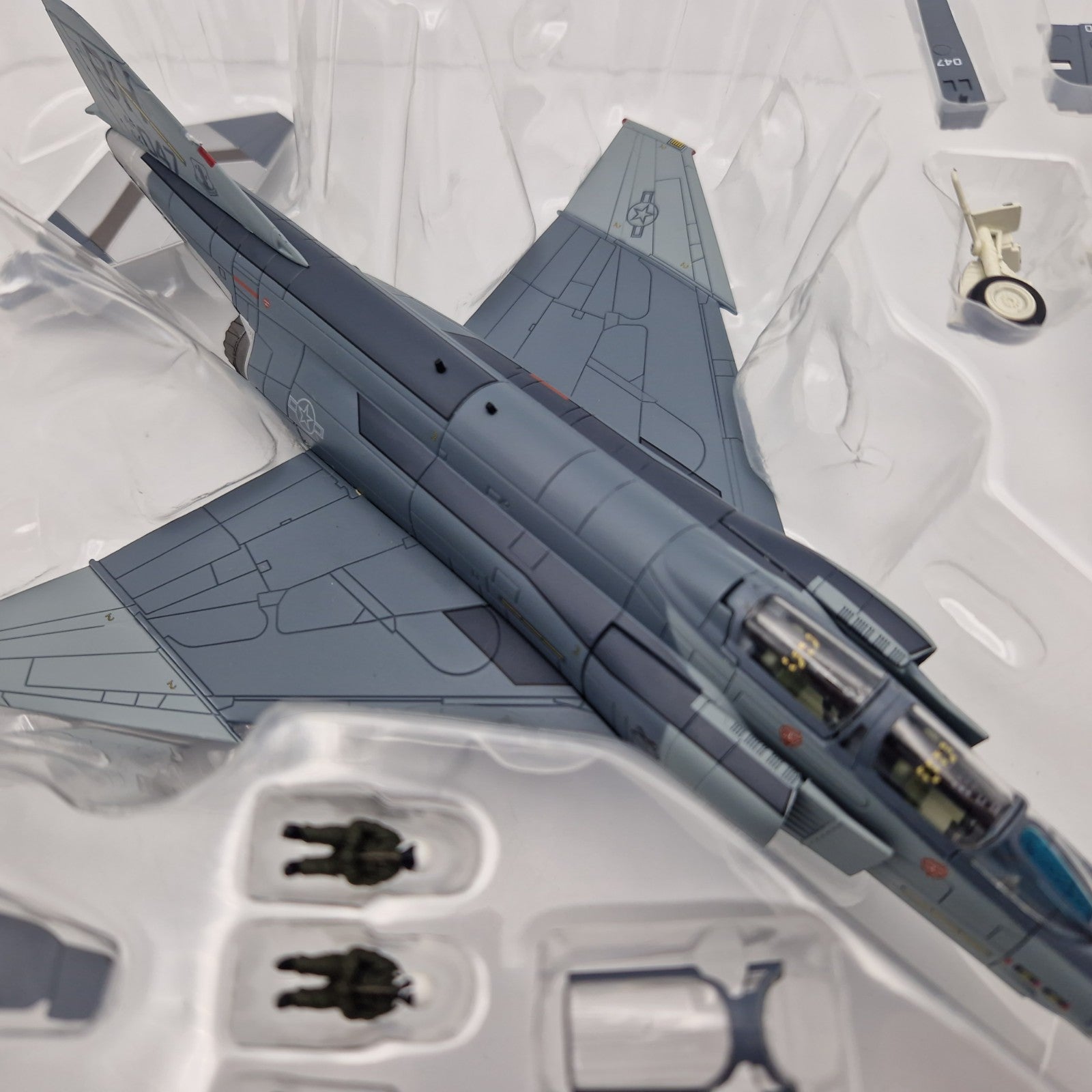 Hobby Master 1:72 RF-4C Phantom II "Desert Storm" HA1951