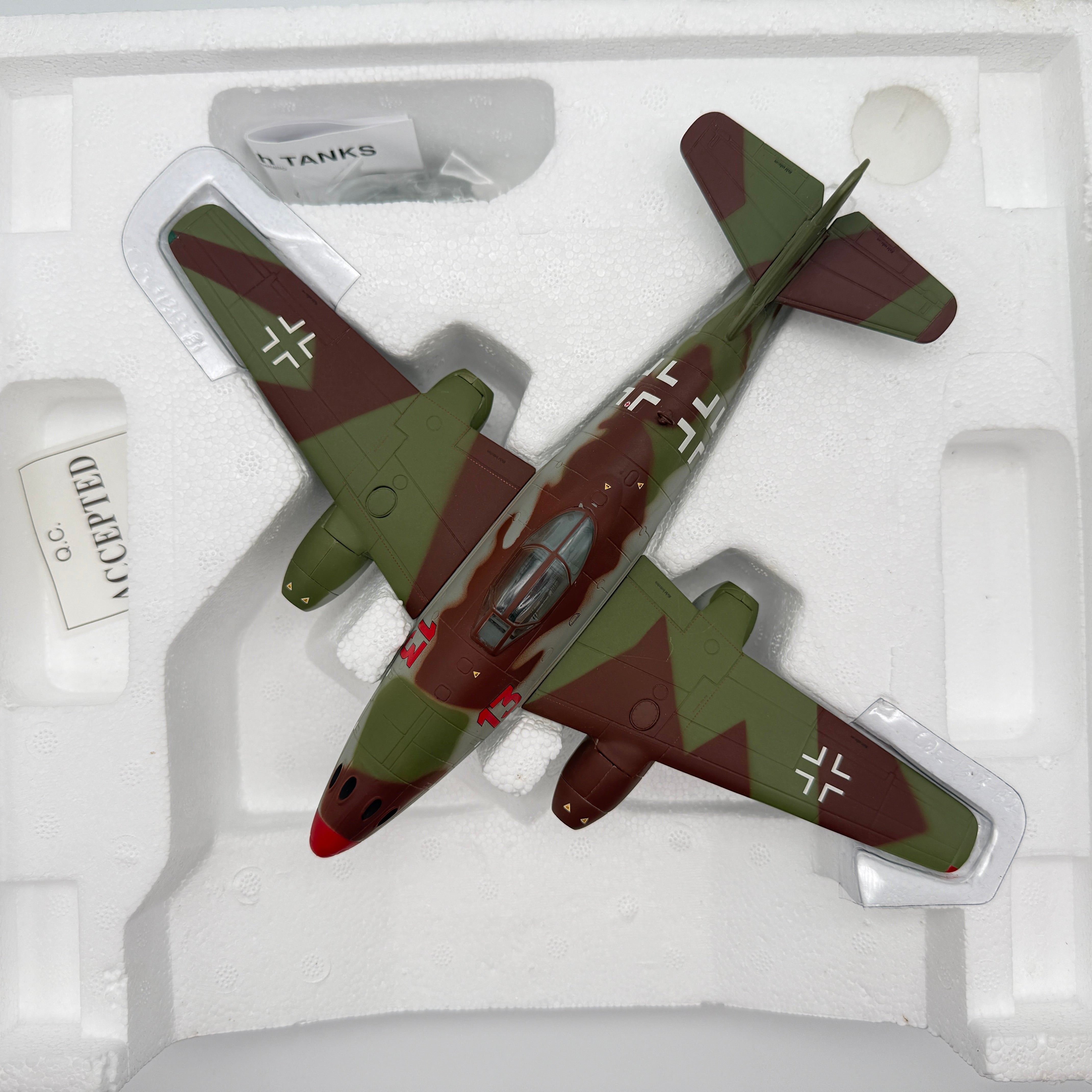 Franklin Mint Armour B11B299 1:48 Messerschmitt Me 262A Red 13 Heinz Bär