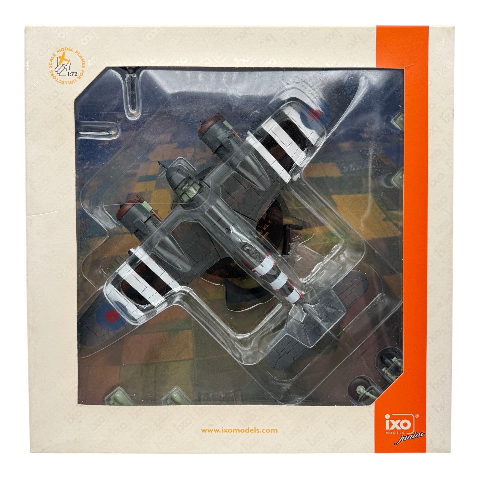 IXO PIXJ000031 1:72 Bristol Beaufighter Mk X RCAF No. 404 Sqn RAF Wick 1944