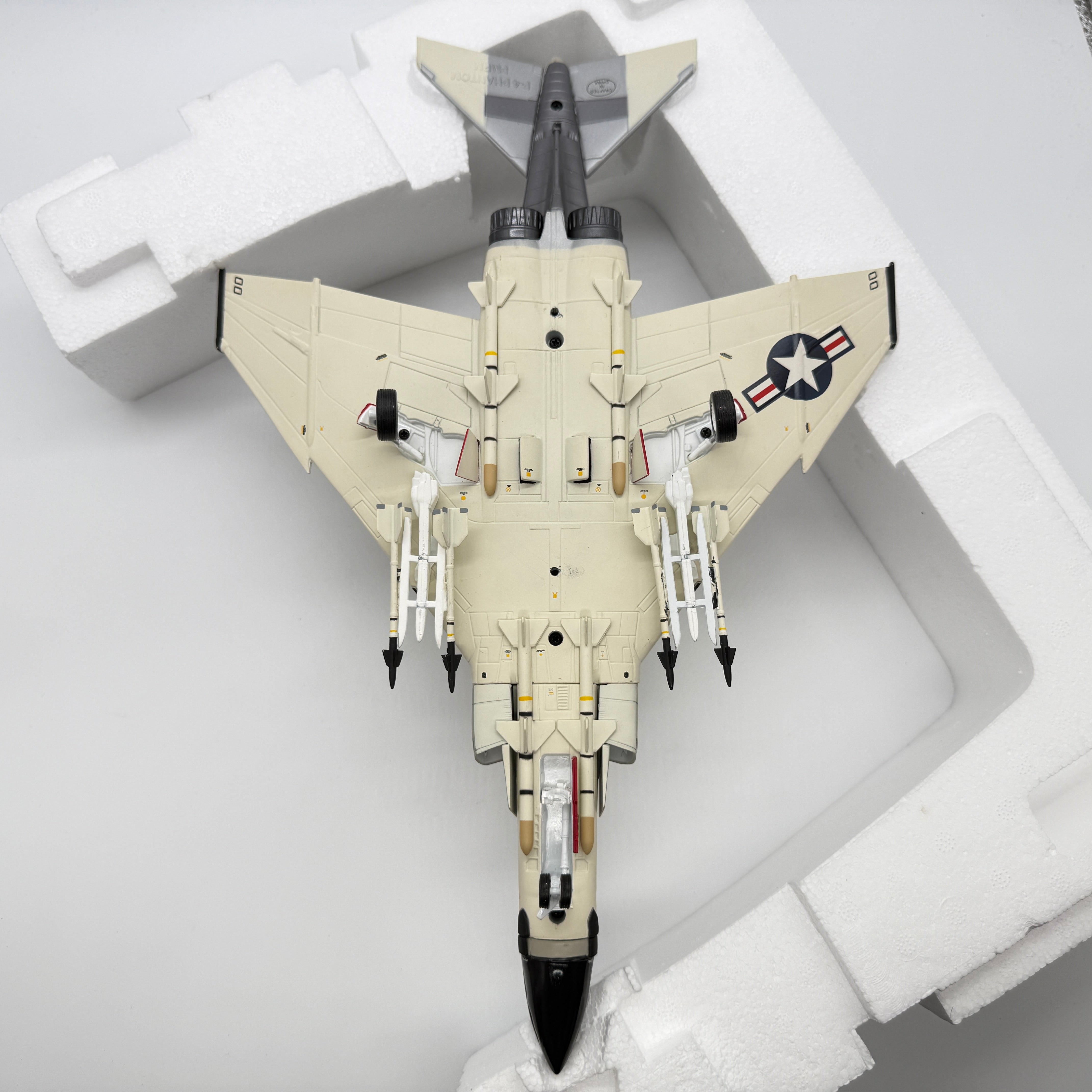 Franklin Mint B11B553 1:48 F-4 Phantom USN VF-96 Fighting Falcons *ISSUES*