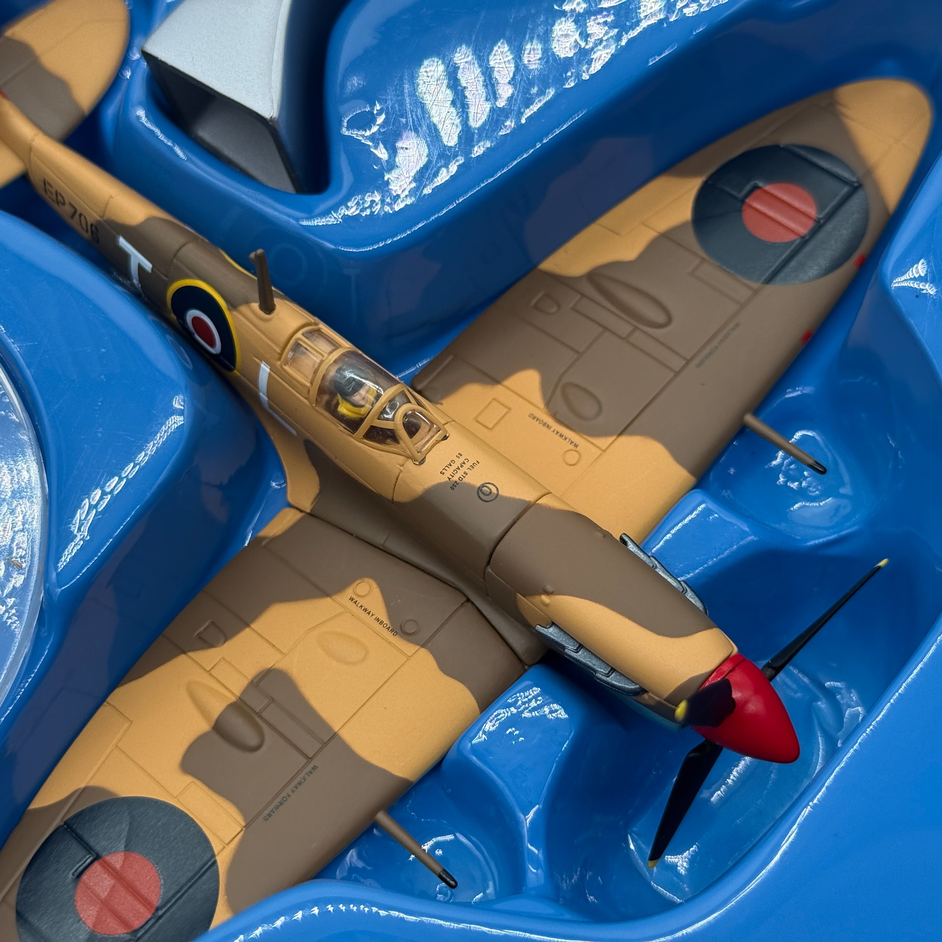 Corgi AA31902 1:72 Supermarine Spitfire Mk VB RAF No.249 Sqn EP706 T-L Maurice Stephens Takali Malta 1942