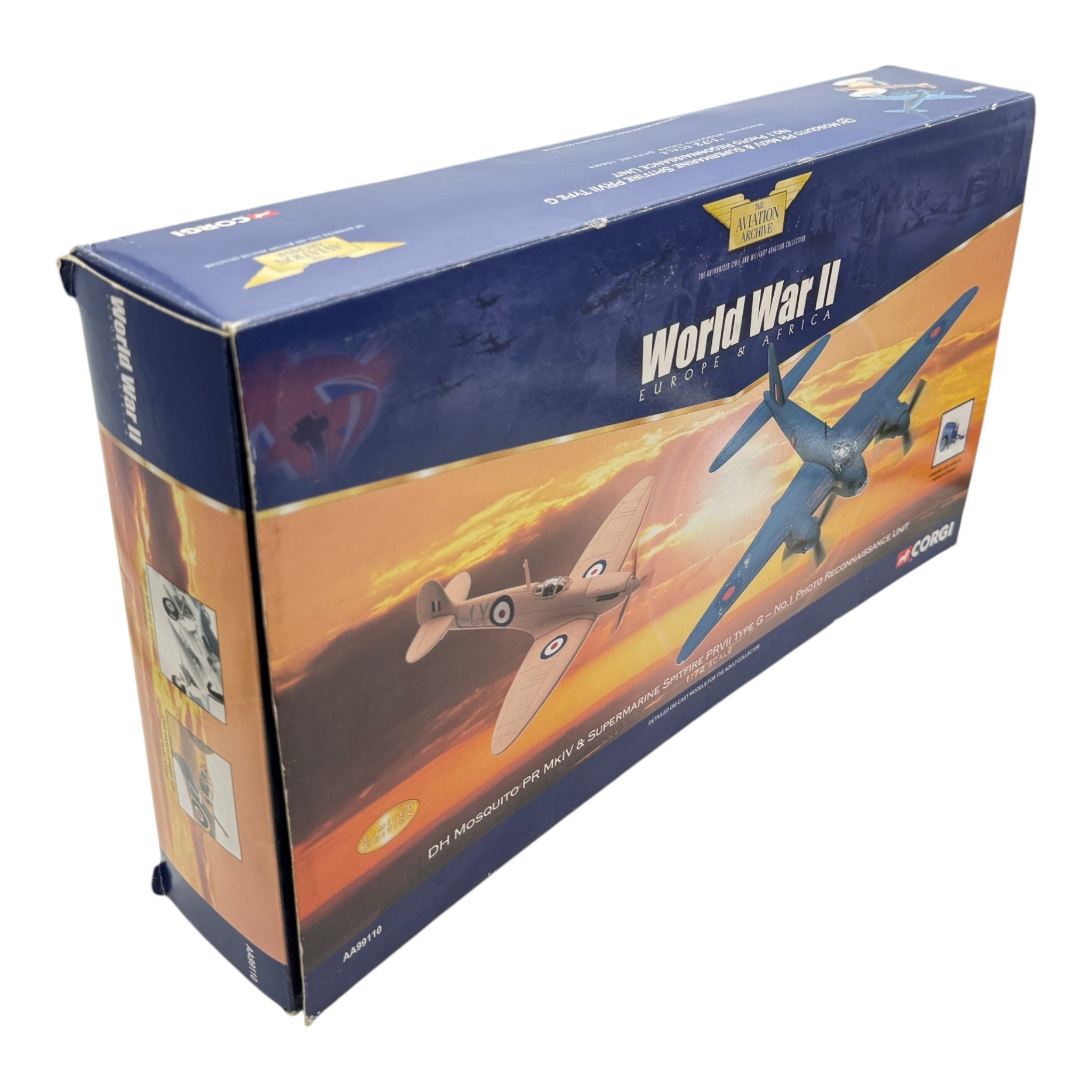 Corgi AA99110 1:72 RAF No.1 PRU Reconnaissance Set Mosquito PR.IV DZ473 and Spitfire PR.VII R7059 RAF Benson