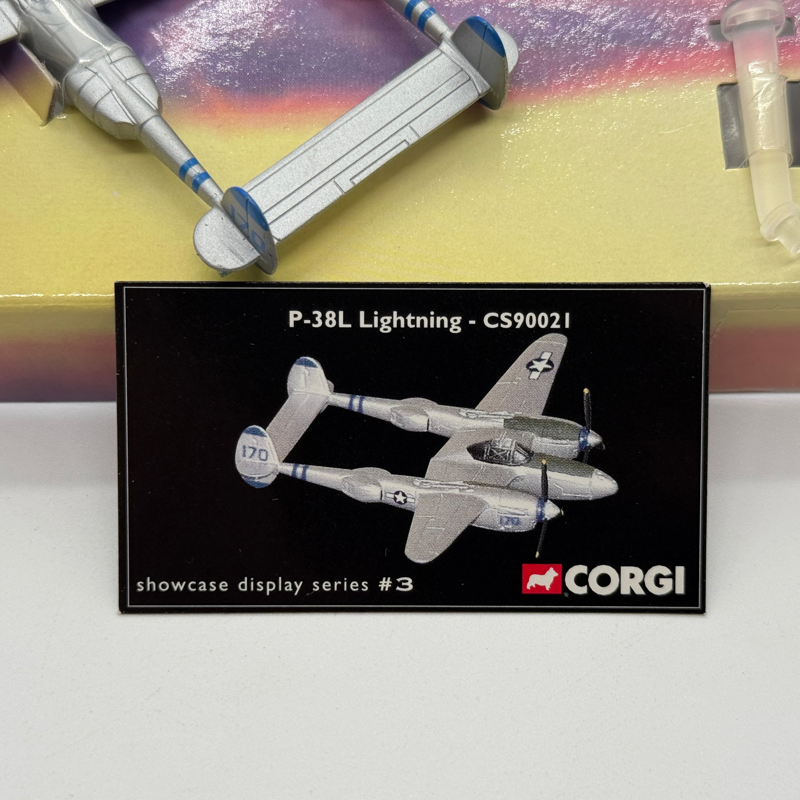 Corgi CS90021 1:147 Lockheed P-38J Lightning Little Eva 433rd FS 475th FG Calvin Wire WWII