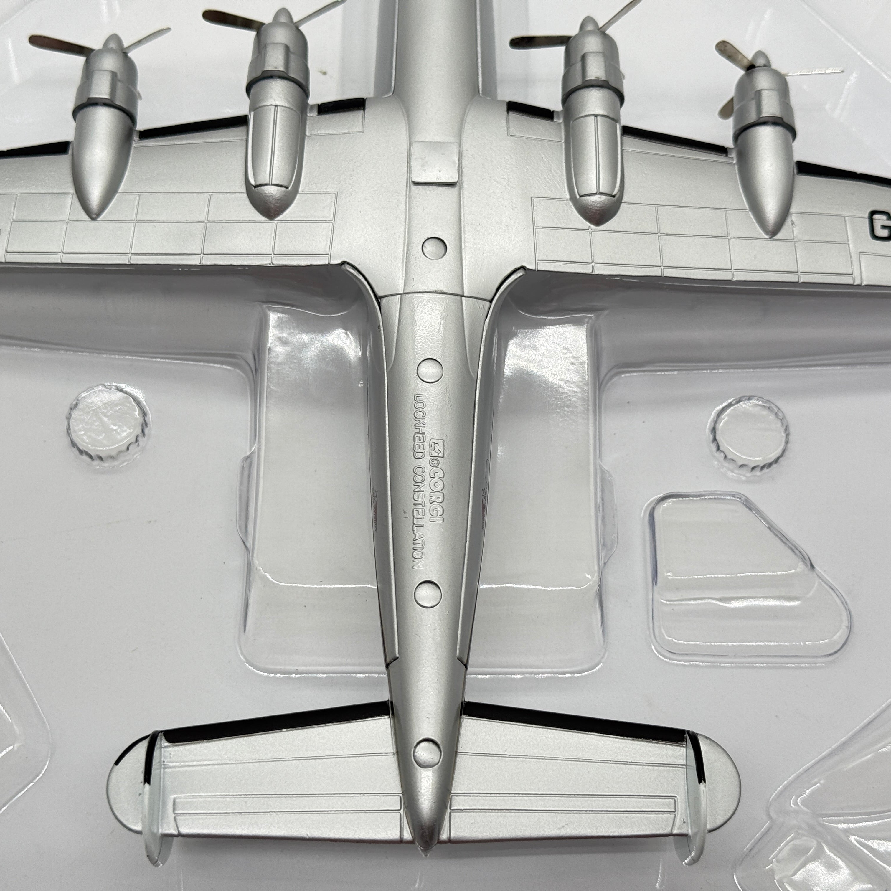 Corgi AA30401 1:144 Lockheed L-749 Constellation BOAC G-ALAL Banbury