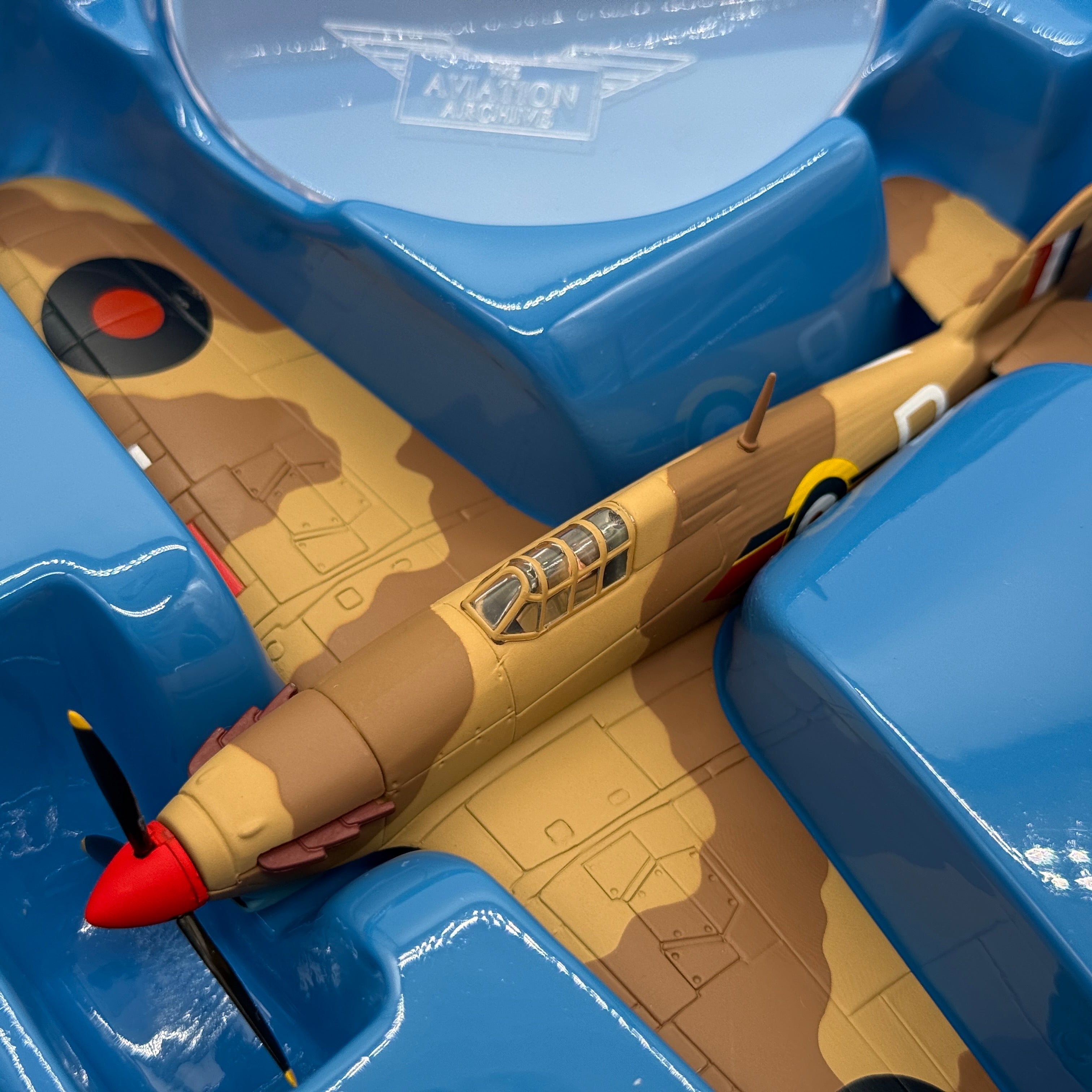 Corgi AA30701 1:72 Hawker Hurricane Mk IIB BD930 R RAF No.73 Sqn Western Desert 1942