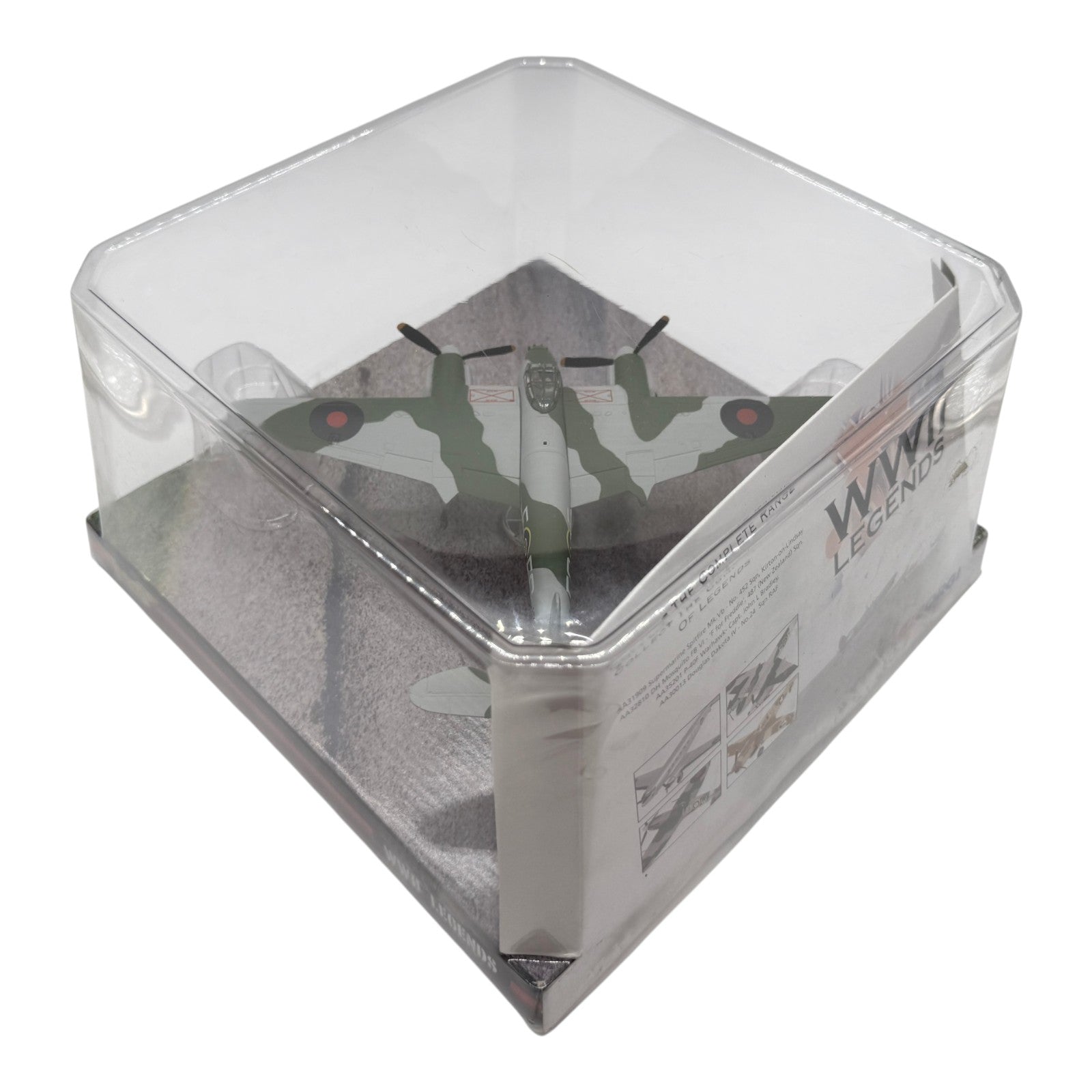 Corgi AA32810 1:72 de Havilland Mosquito FB.VI HX922 EG-F Percy Pickard Operation Jericho Amiens 1944
