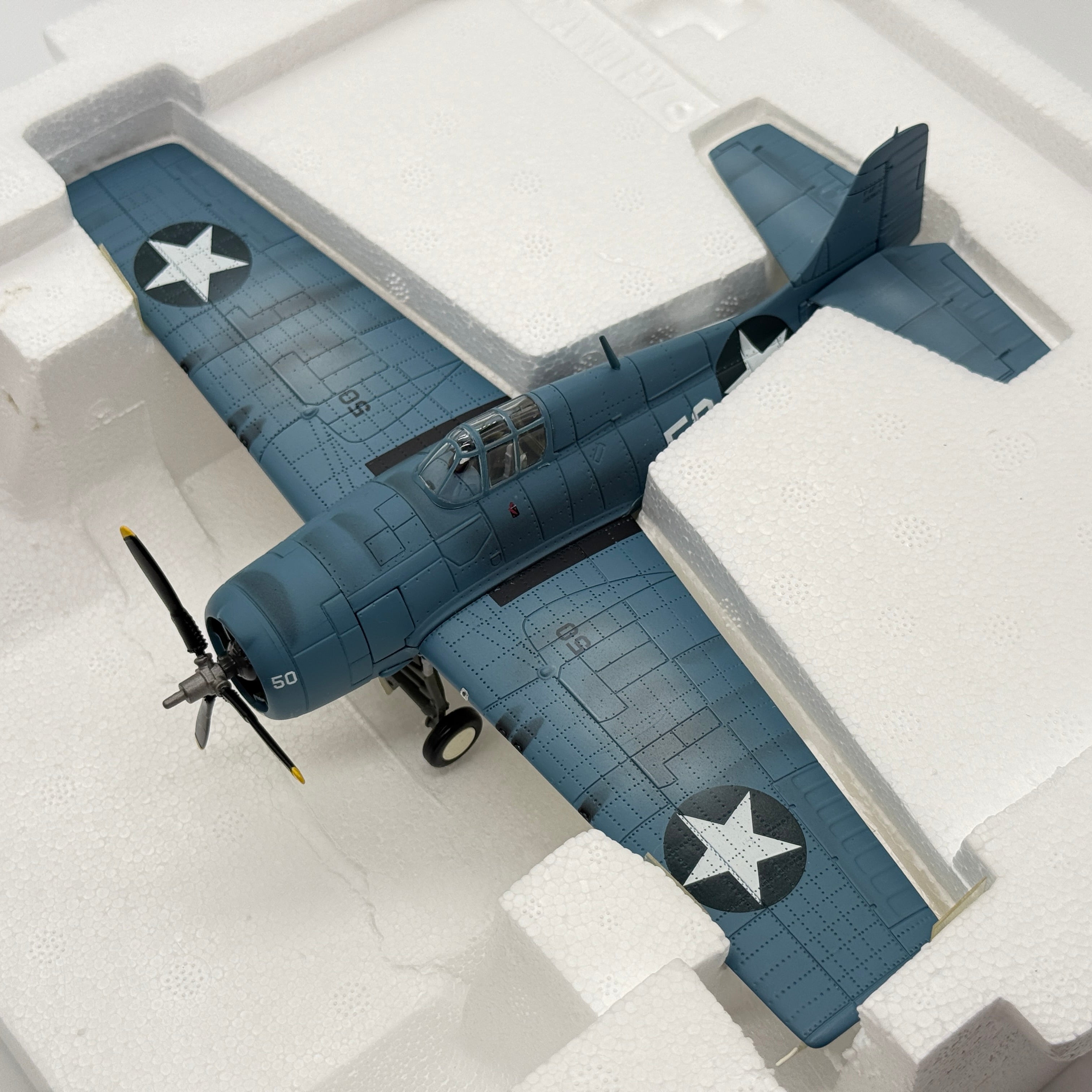 Franklin Mint B11F013 1:48 Grumman F4F-4 Wildcat White 50 Joe Foss USMC VMF-121 Guadalcanal 1942