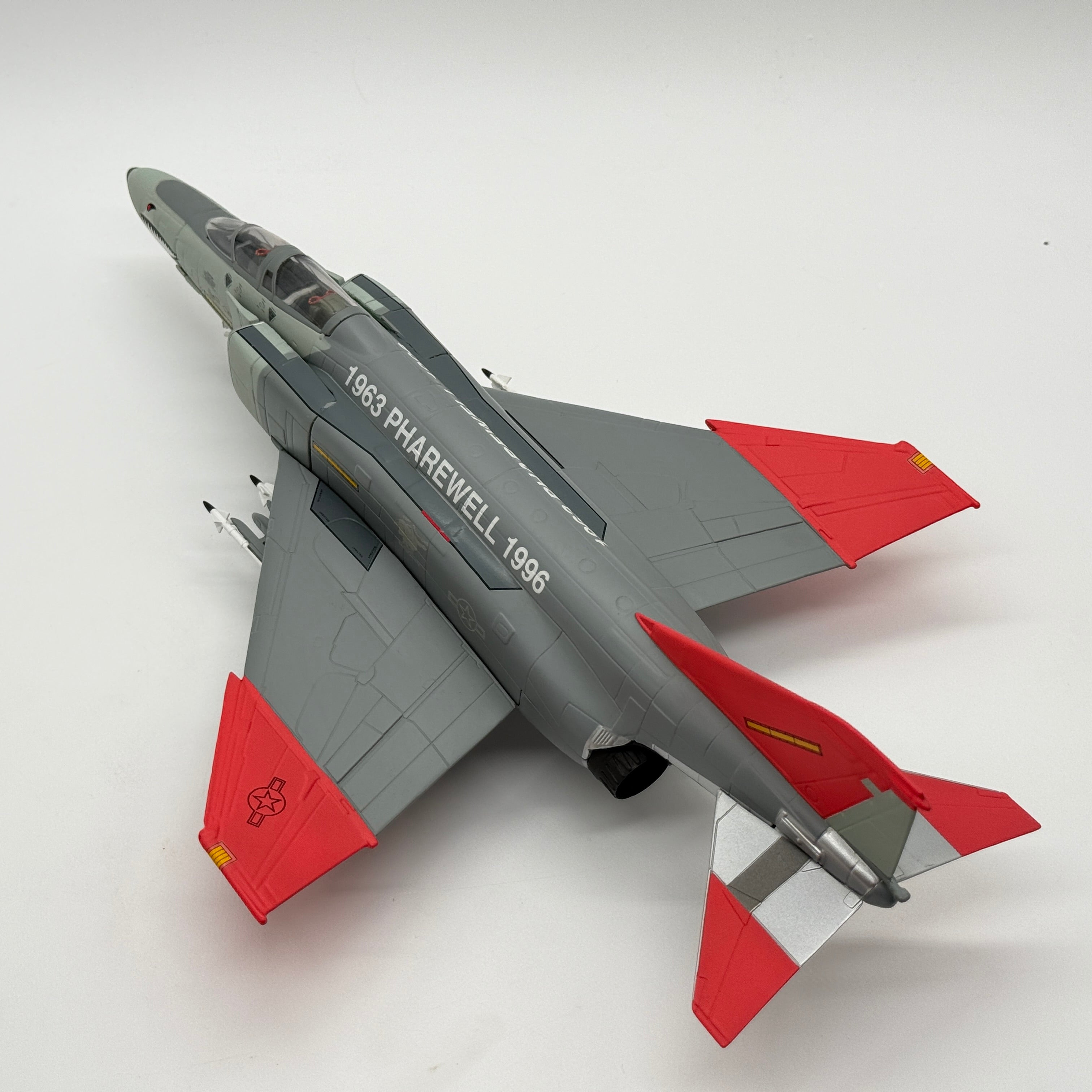 Franklin Mint 98094 1:48 McDonnell Douglas F-4 Phantom II USAF Phantom Pharewell 1963-1996