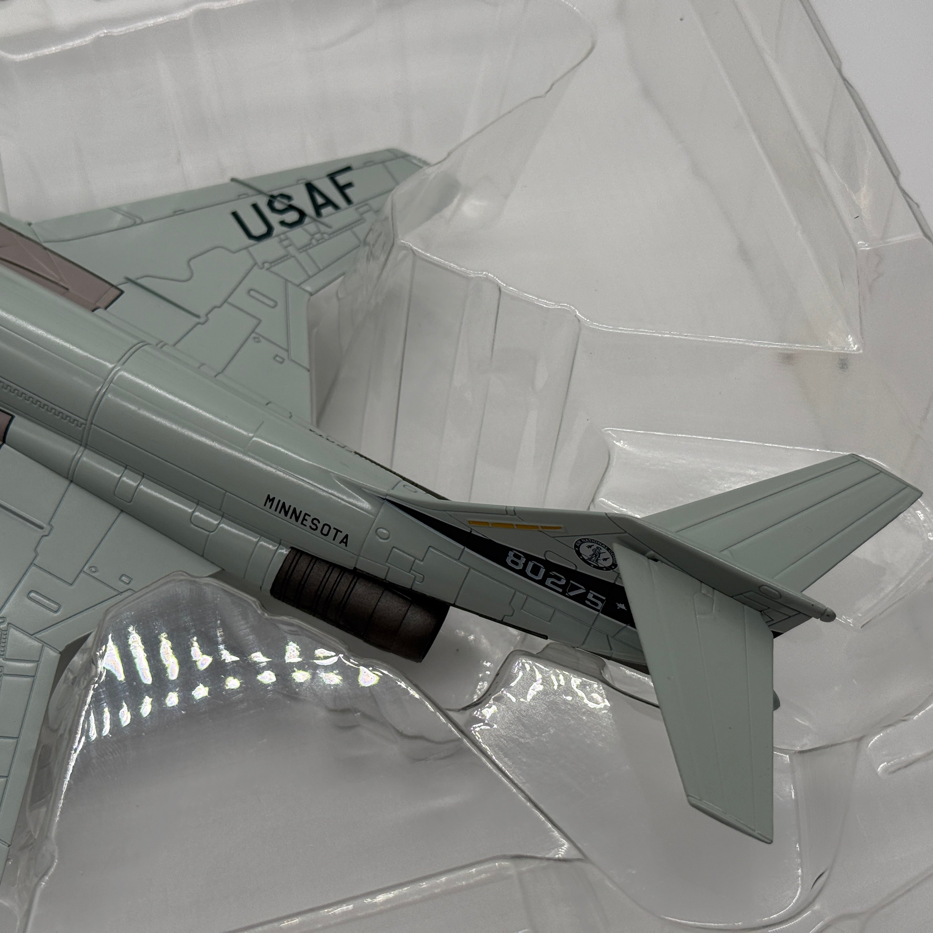 Hobby Master HA3706 1:72 McDonnell F-101B Voodoo USAF 148th FG Minnesota ANG 58-0275 Duluth 1970s