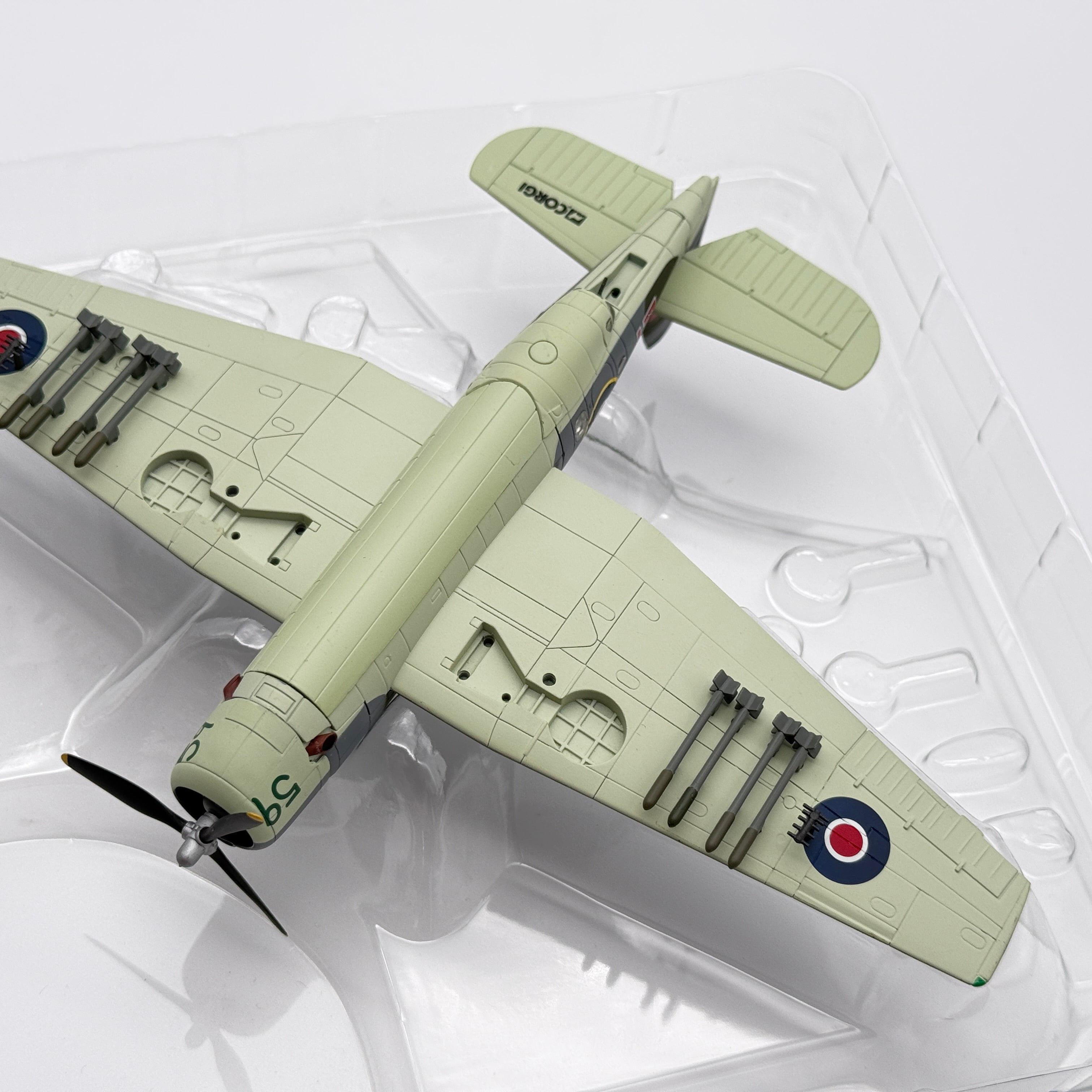 Corgi PR99415 1:72 Grumman Avenger Mk I JZ159 2F 852 NAS FAA HMS Nabob 1944