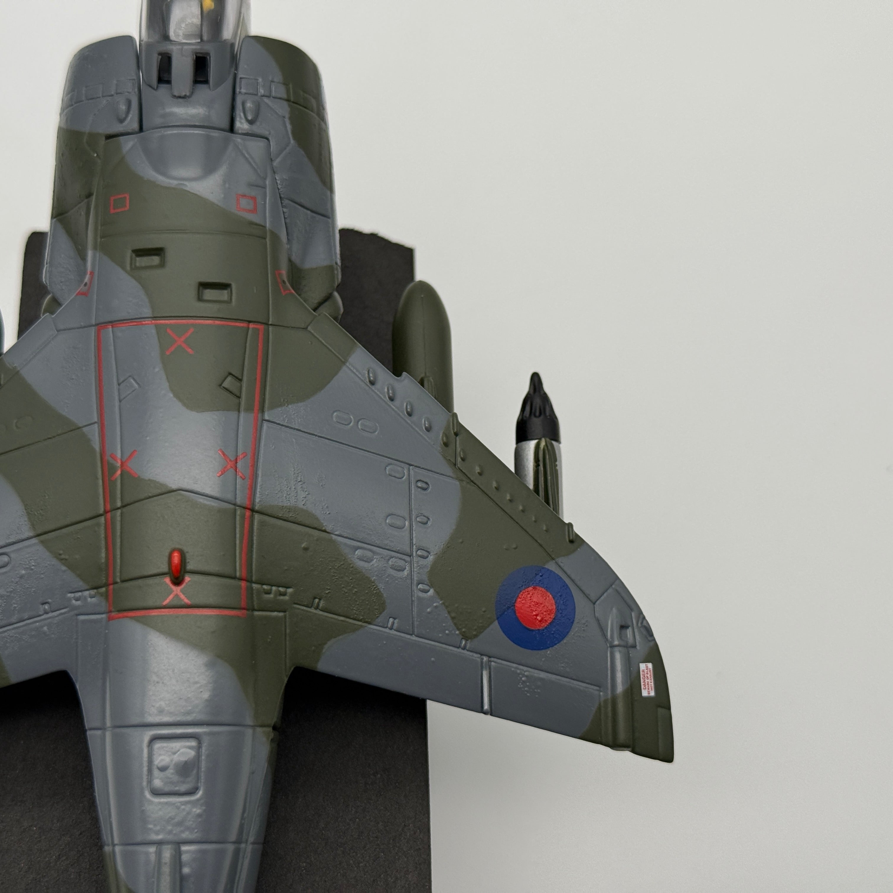 Corgi AA32401 1:72 BAe Harrier GR.3 XZ997 32 RAF No.1(F) Squadron Falklands 1982