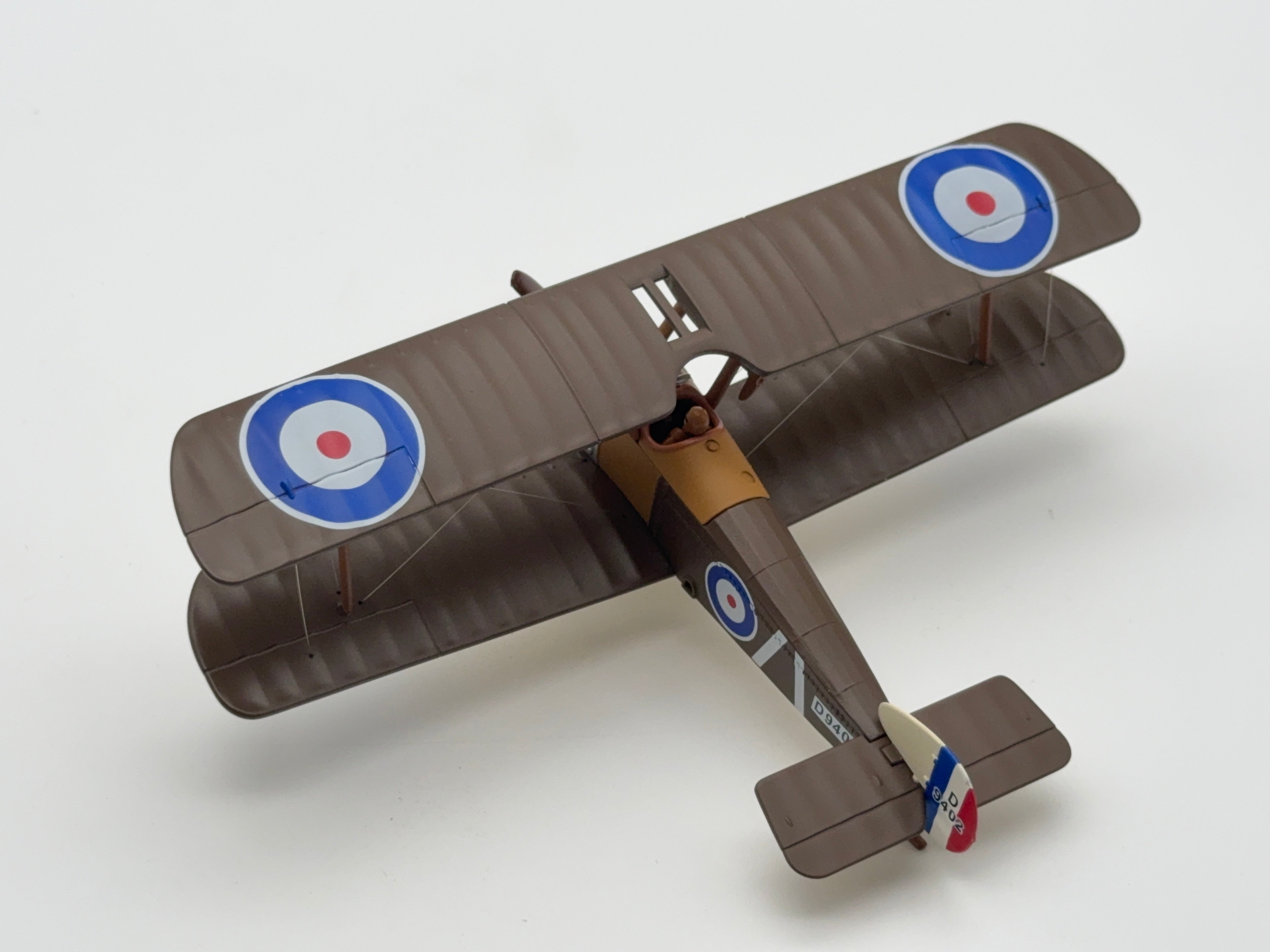 Corgi AA38101 1:48 Sopwith Camel F.1 D9402 Henry Botterell RAF No.208 Sqn France 1918