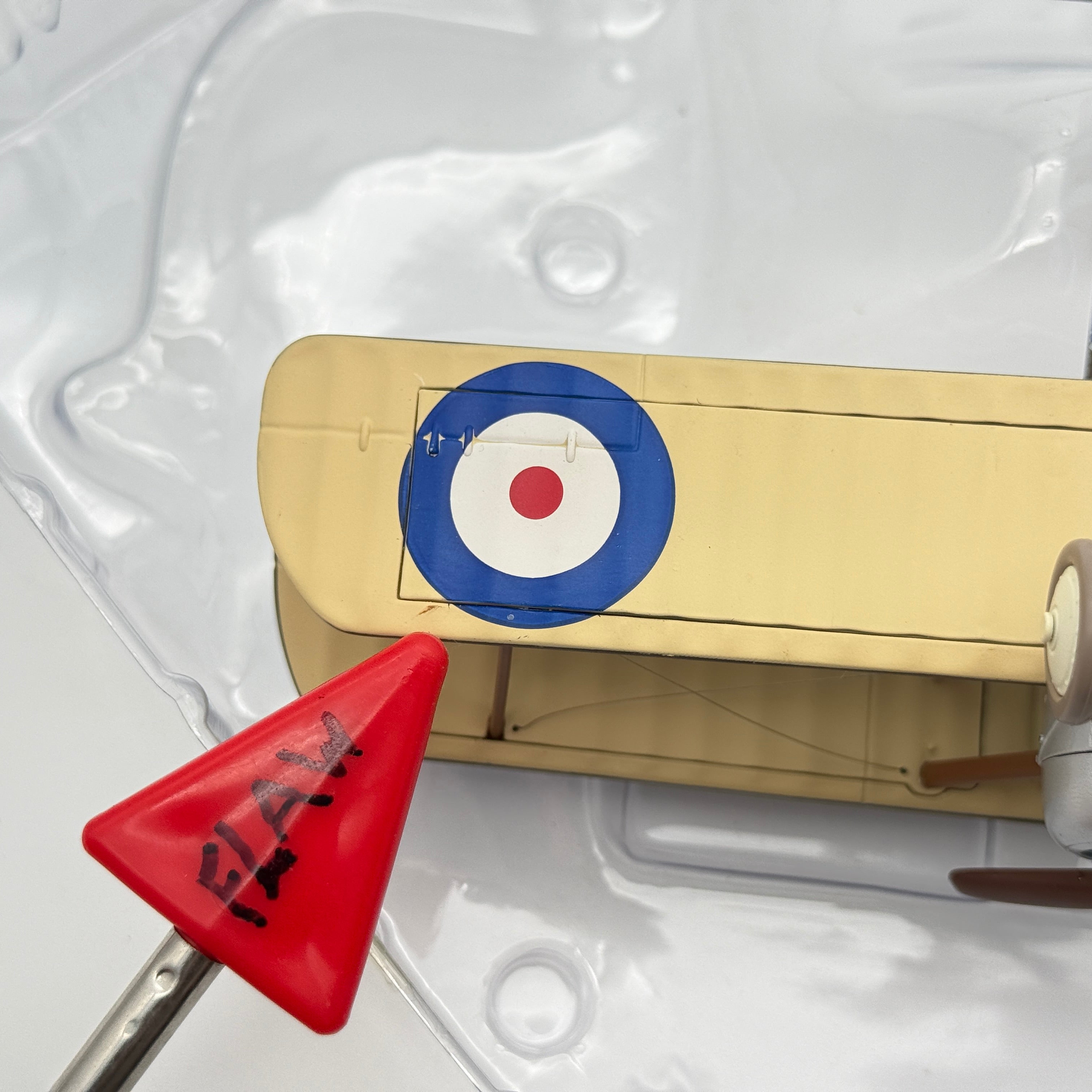 Corgi AA38101 1:48 Sopwith Camel F.1 D9402 Henry Botterell RAF No.208 Sqn France 1918