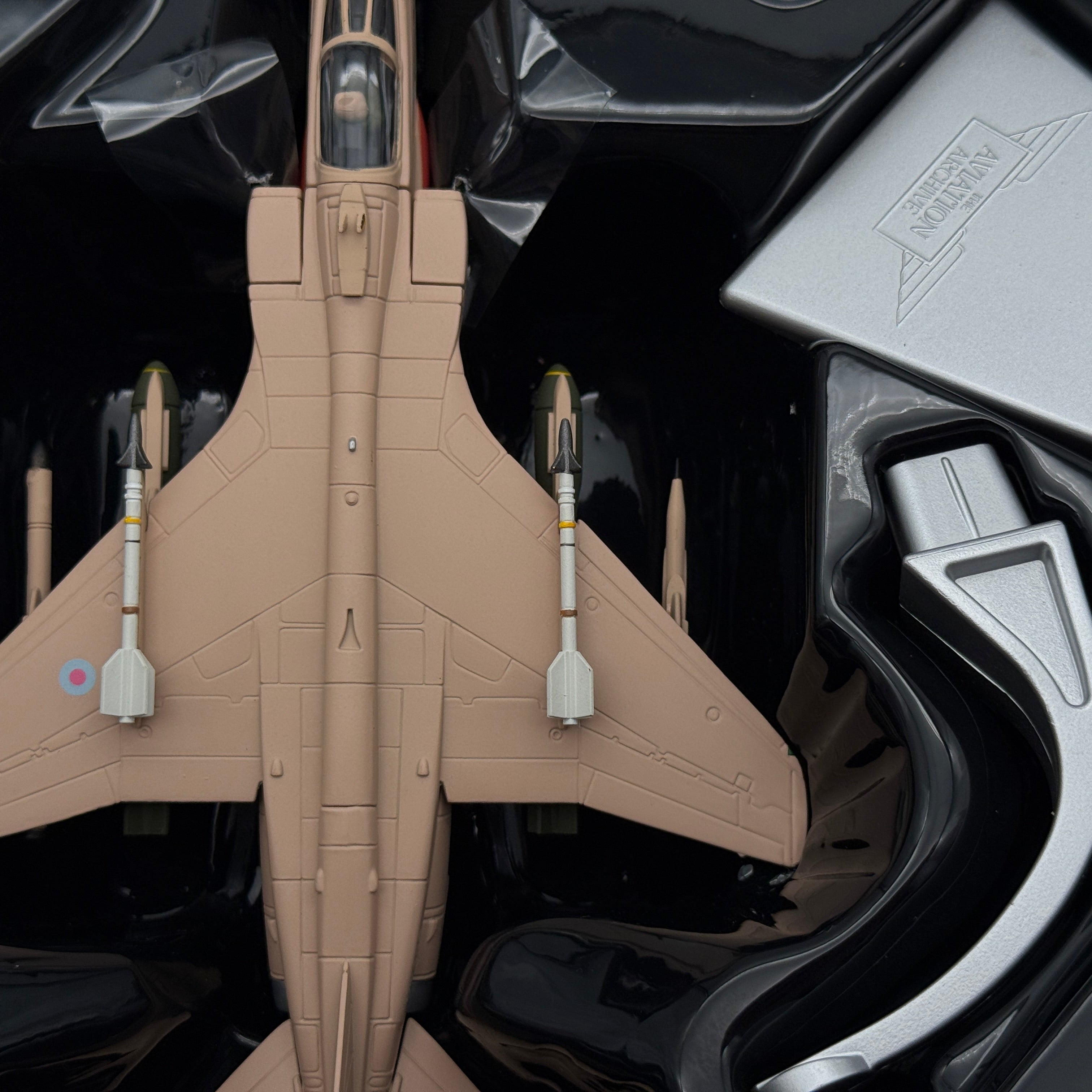 Corgi AA35414 1:72 SEPECAT Jaguar GR.1A XZ356 Mary Rose 1991