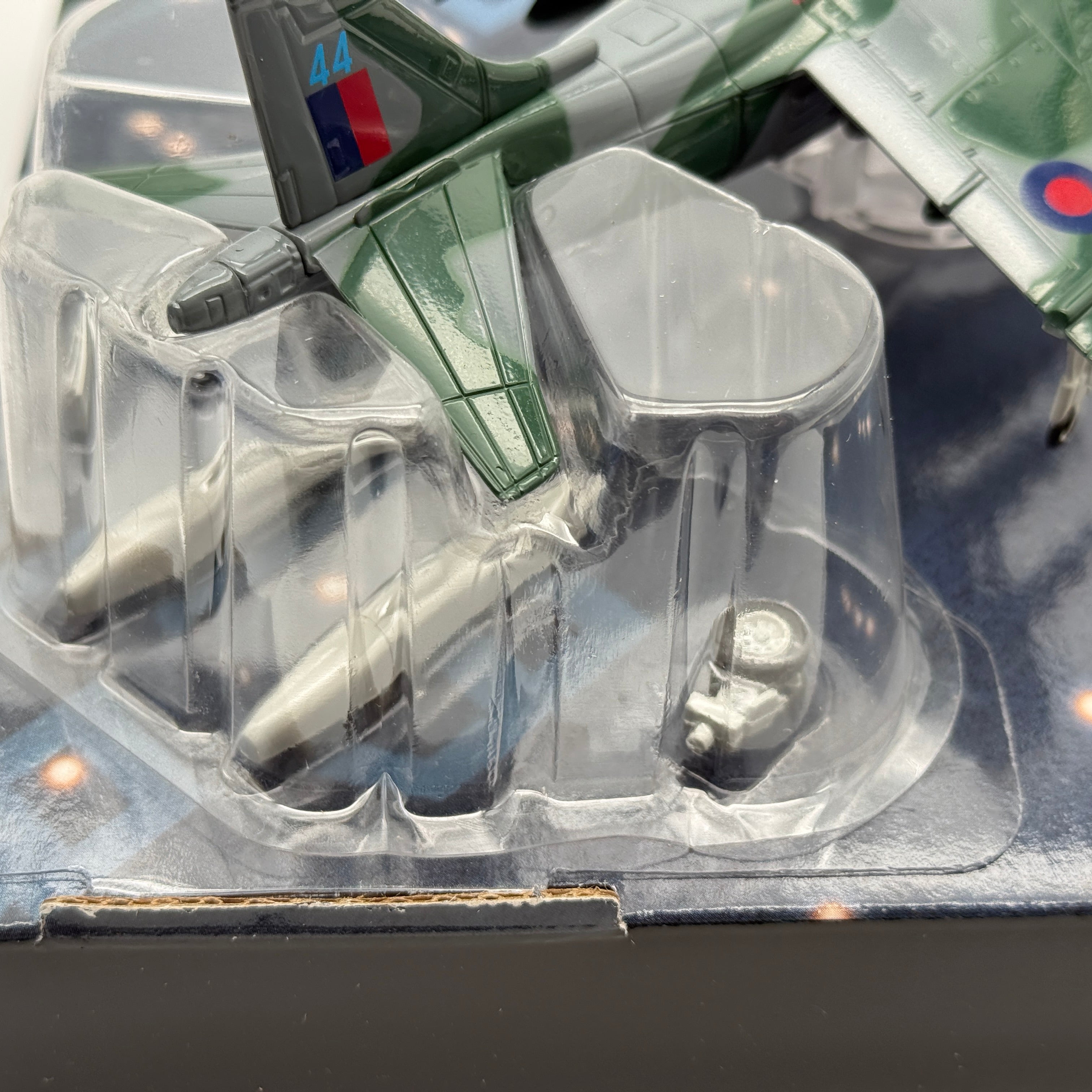 Corgi AA32409 1:72 BAe Harrier GR.1 XV762 RAF No.233 OCU Wittering 1971