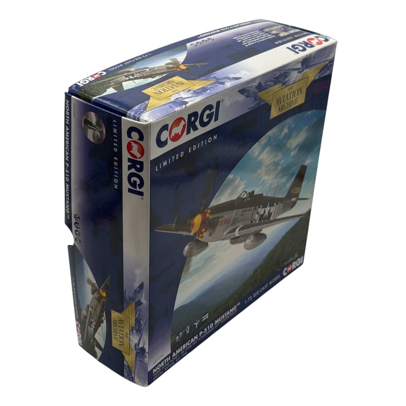 Corgi AA27705 1:72 P-51D Mustang Hurry Home Honey Richard Peterson Leiston 1944
