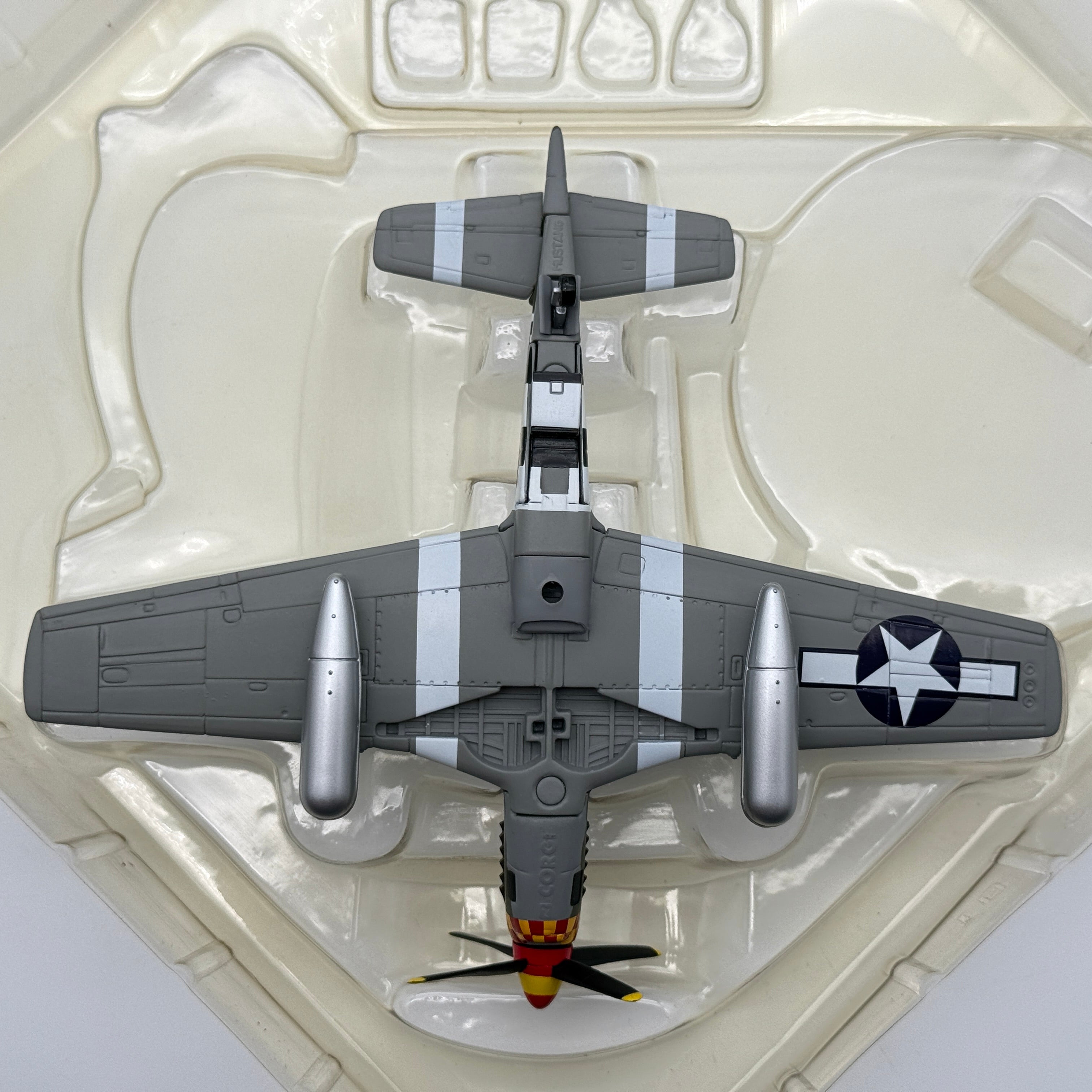 Corgi AA32201 1:72 P-51D Mustang Old Crow Bud Anderson 357th FG 1944