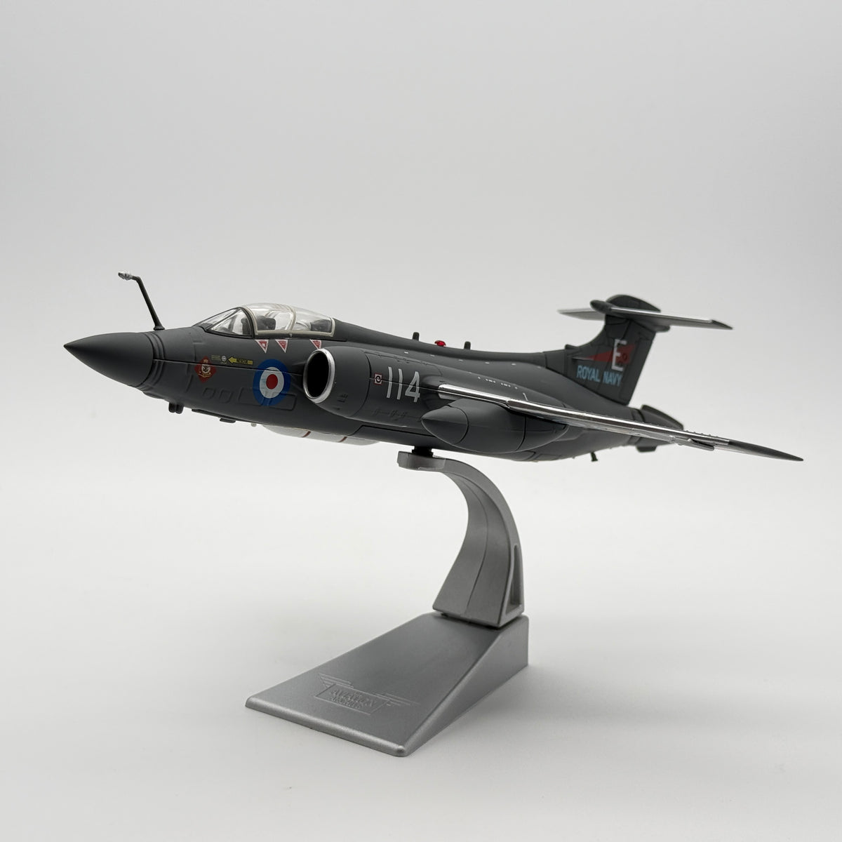 Corgi AA34111 1:72 Blackburn Buccaneer S.2 XV361 800 NAS HMS Eagle 1971