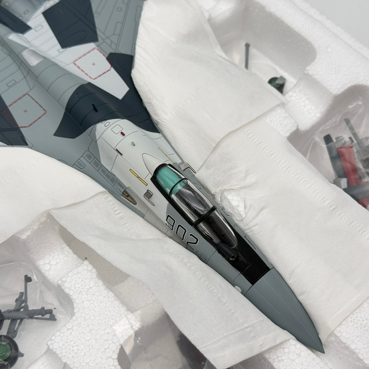 Hobby Master HA5701 1:72 Su-35S Flanker-E Prototype 902 MAKS-2009 Zhukovsky