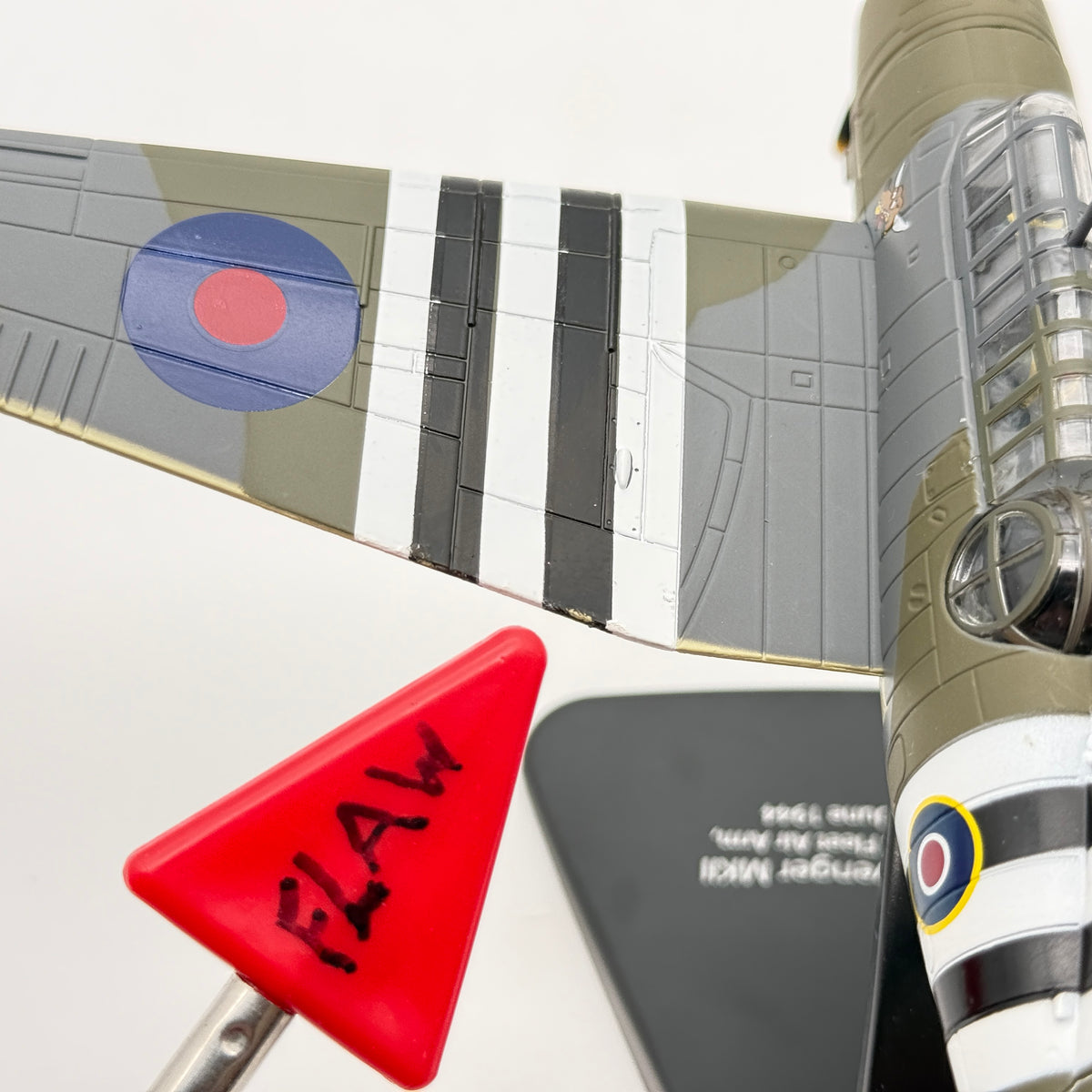 Oxford Diecast AC099 1:72 Grumman Avenger Mk II J2490 855 NAS Hawkinge 1944