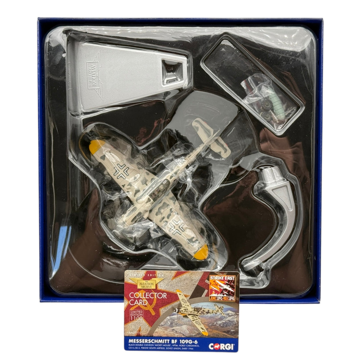 Corgi AA27110 1:72 Messerschmitt Bf 109G-6 Black Double Chevron Carganico 1944