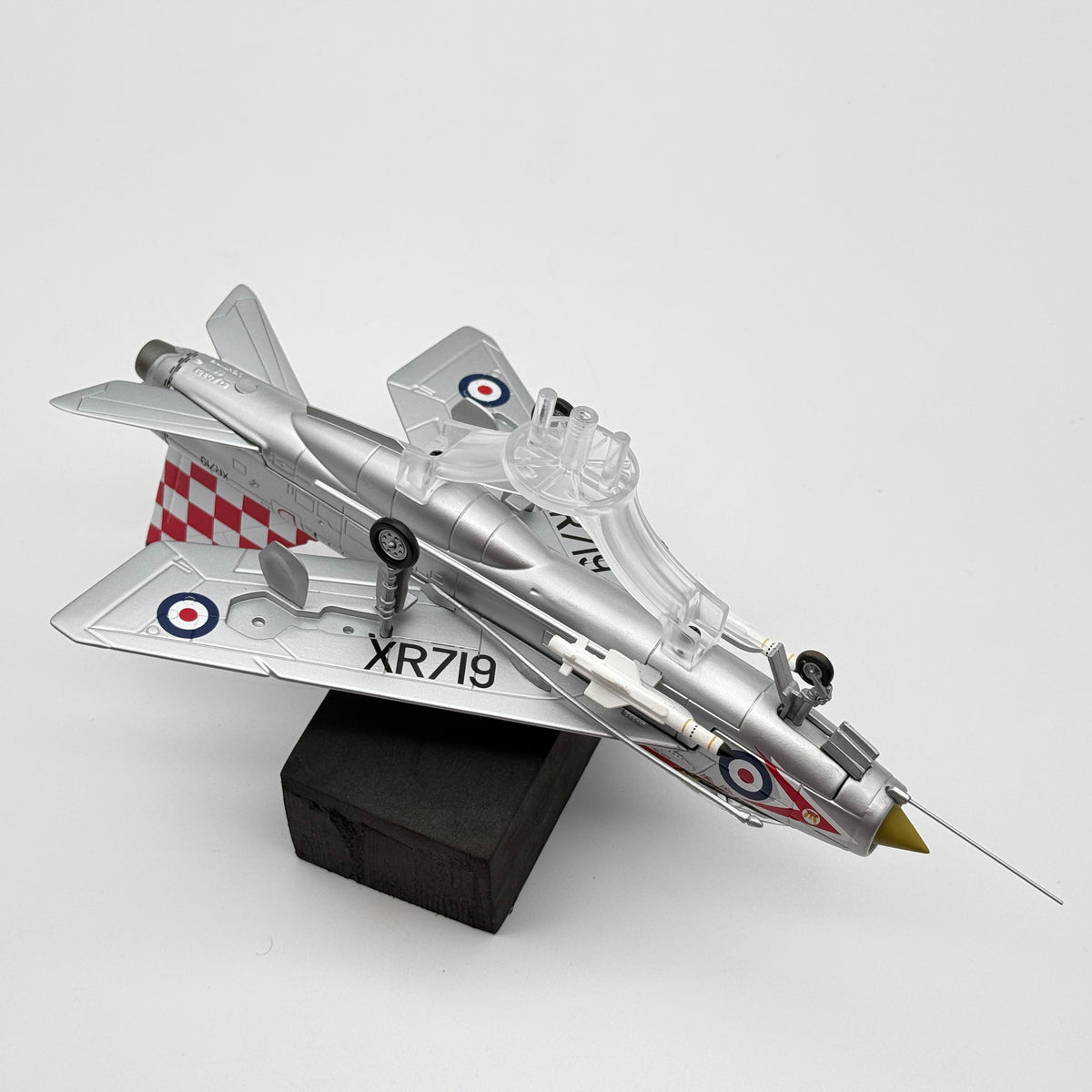Corgi AA32308 1:72 English Electric Lightning F.3 XR719 56 Sqn RAF Wattisham