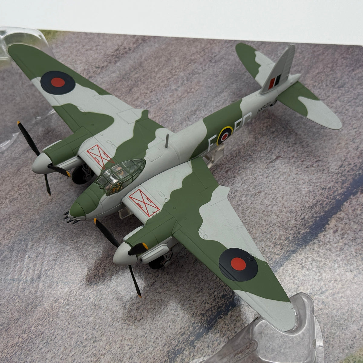 Corgi AA32810 1:72 Mosquito FB.VI HX922 EG-F Percy Pickard Operation Jericho