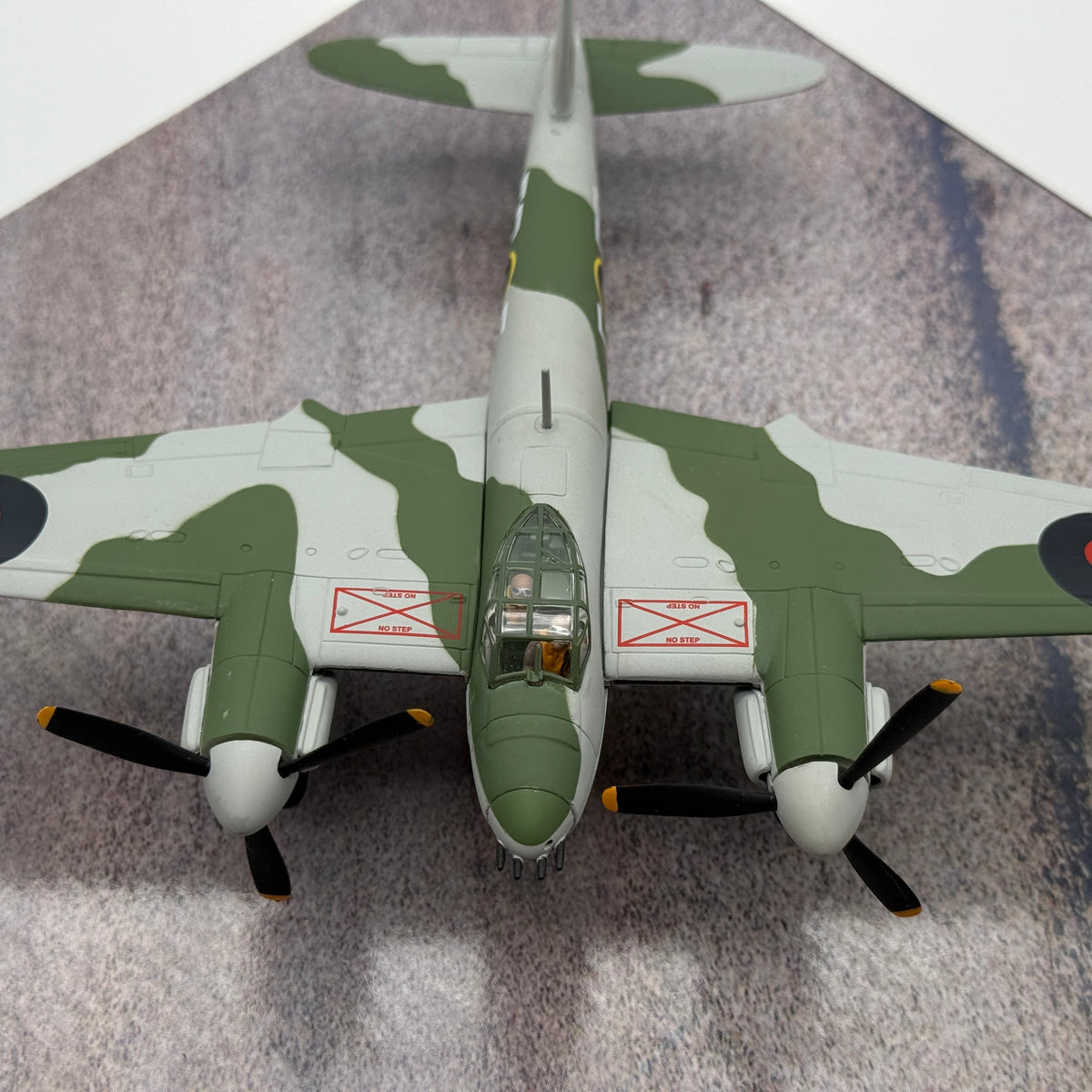 Corgi AA32810 1:72 Mosquito FB.VI HX922 EG-F Percy Pickard Operation Jericho