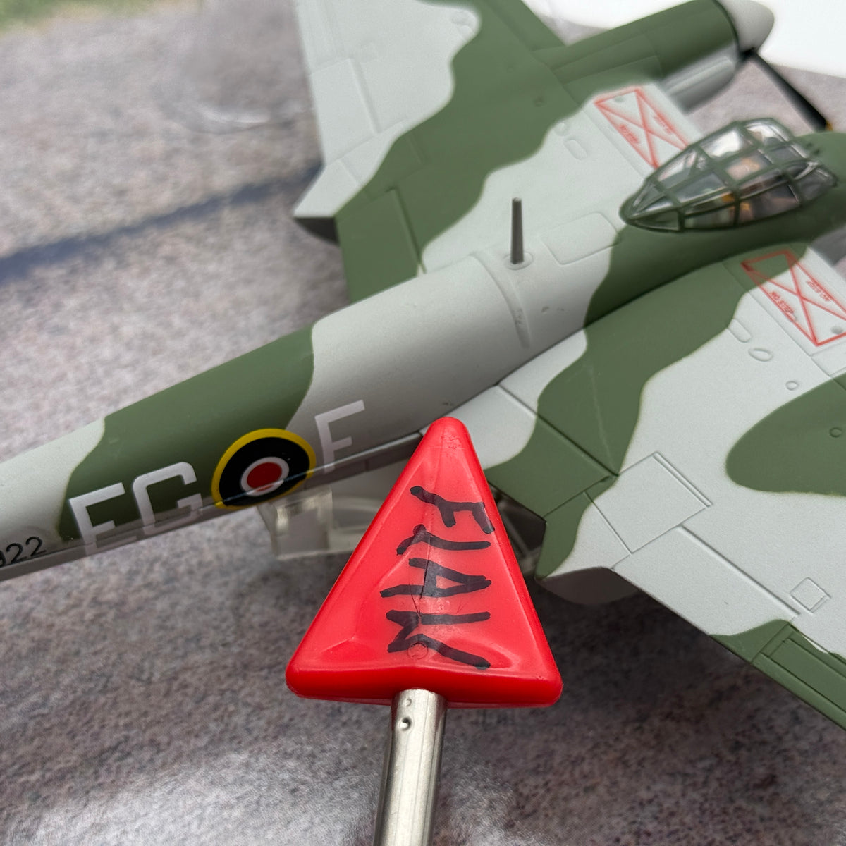 Corgi AA32810 1:72 Mosquito FB.VI HX922 EG-F Percy Pickard Operation Jericho