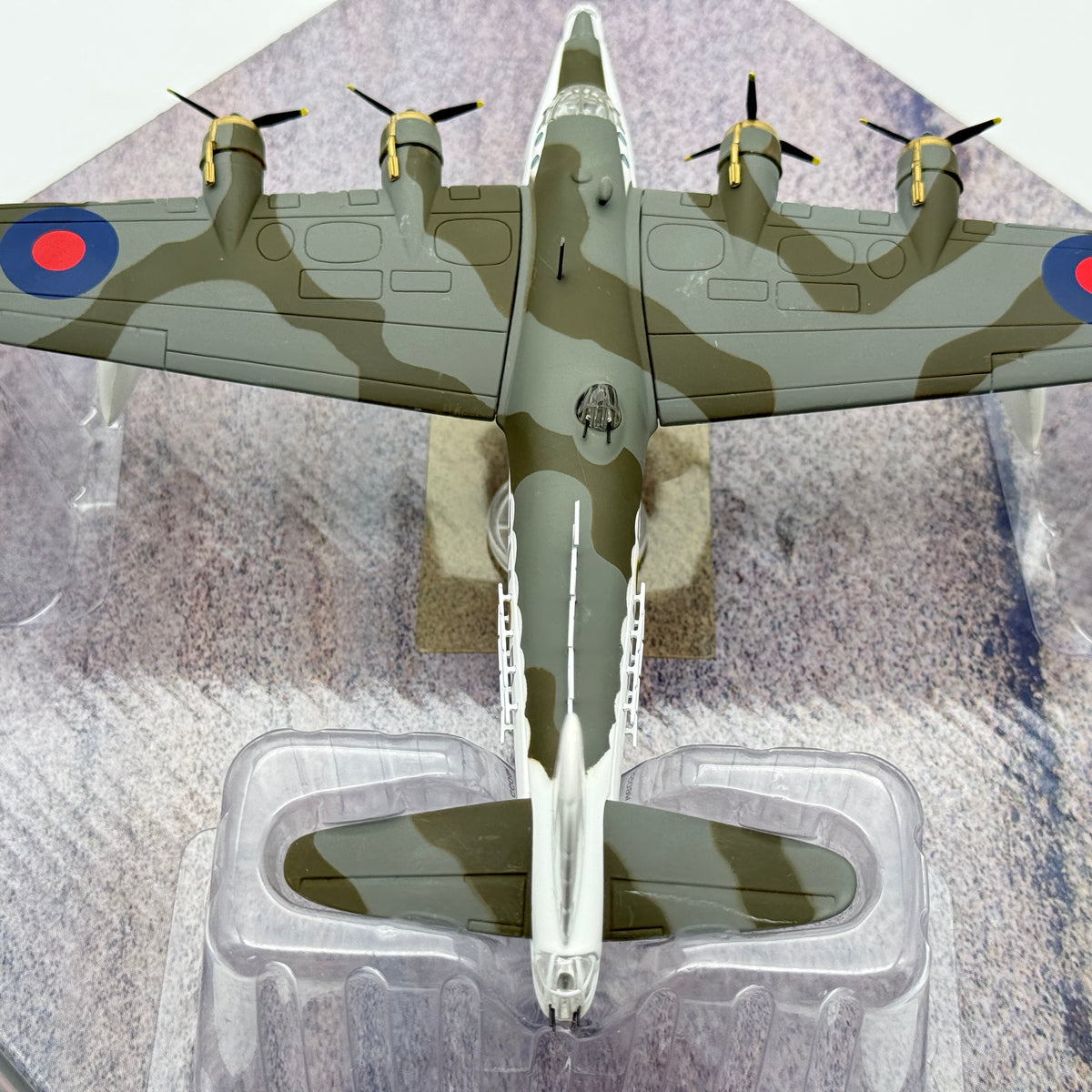 Corgi AA31705 1:144 Short Sunderland Mk II W6055 ZM-R 201 Sqn 1942 *ISSUES*