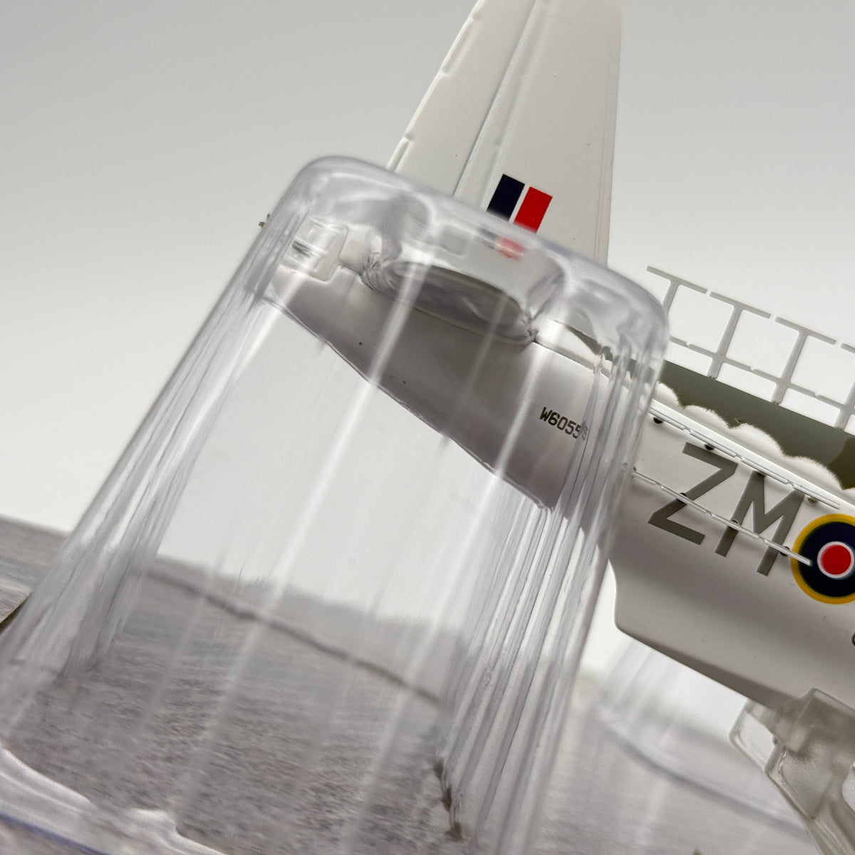Corgi AA31705 1:144 Short Sunderland Mk II W6055 ZM-R 201 Sqn 1942 *ISSUES*
