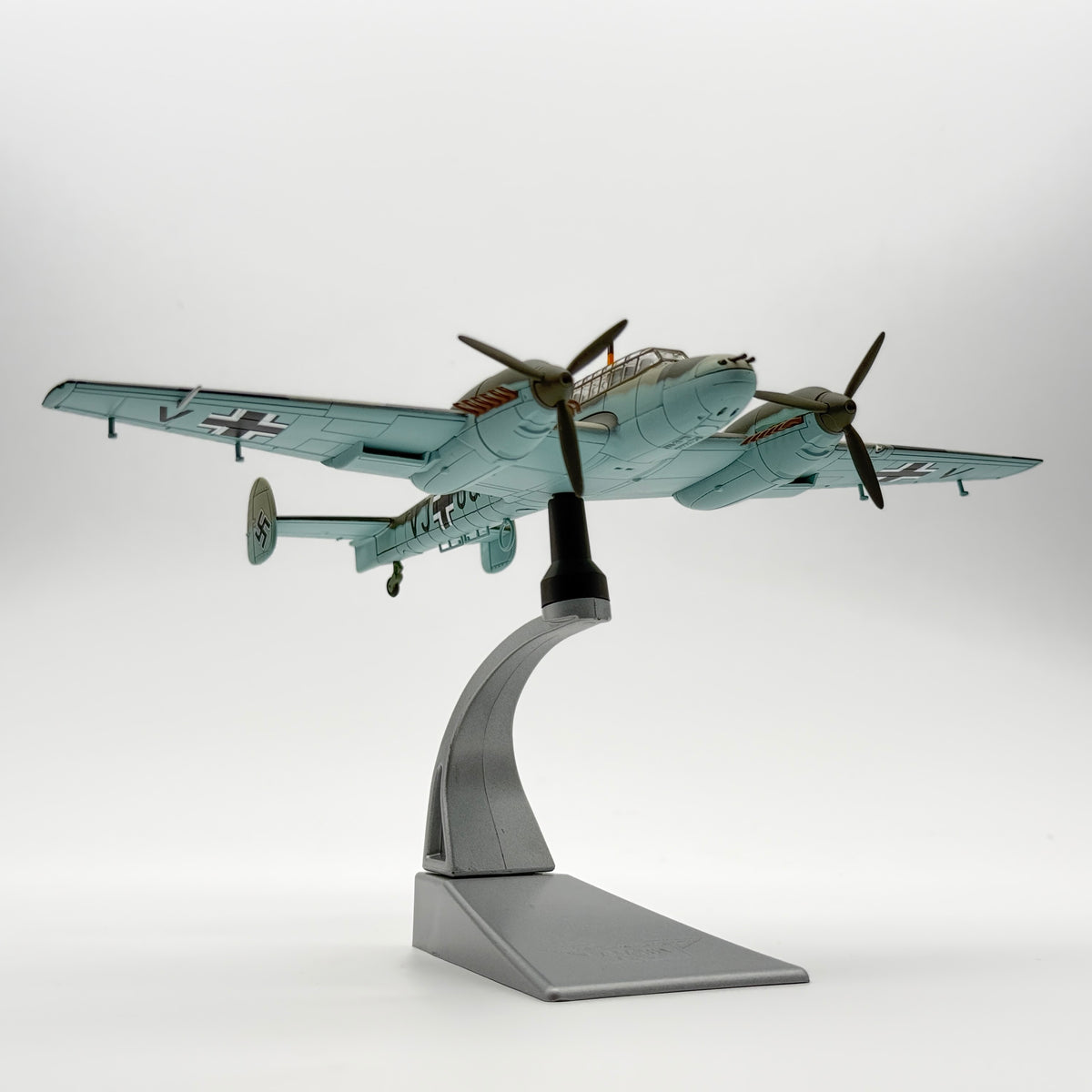 Corgi AA38509 1:72 Messerschmitt Bf110D VJ+OQ Rudolf Hess Scotland 10 May 1941