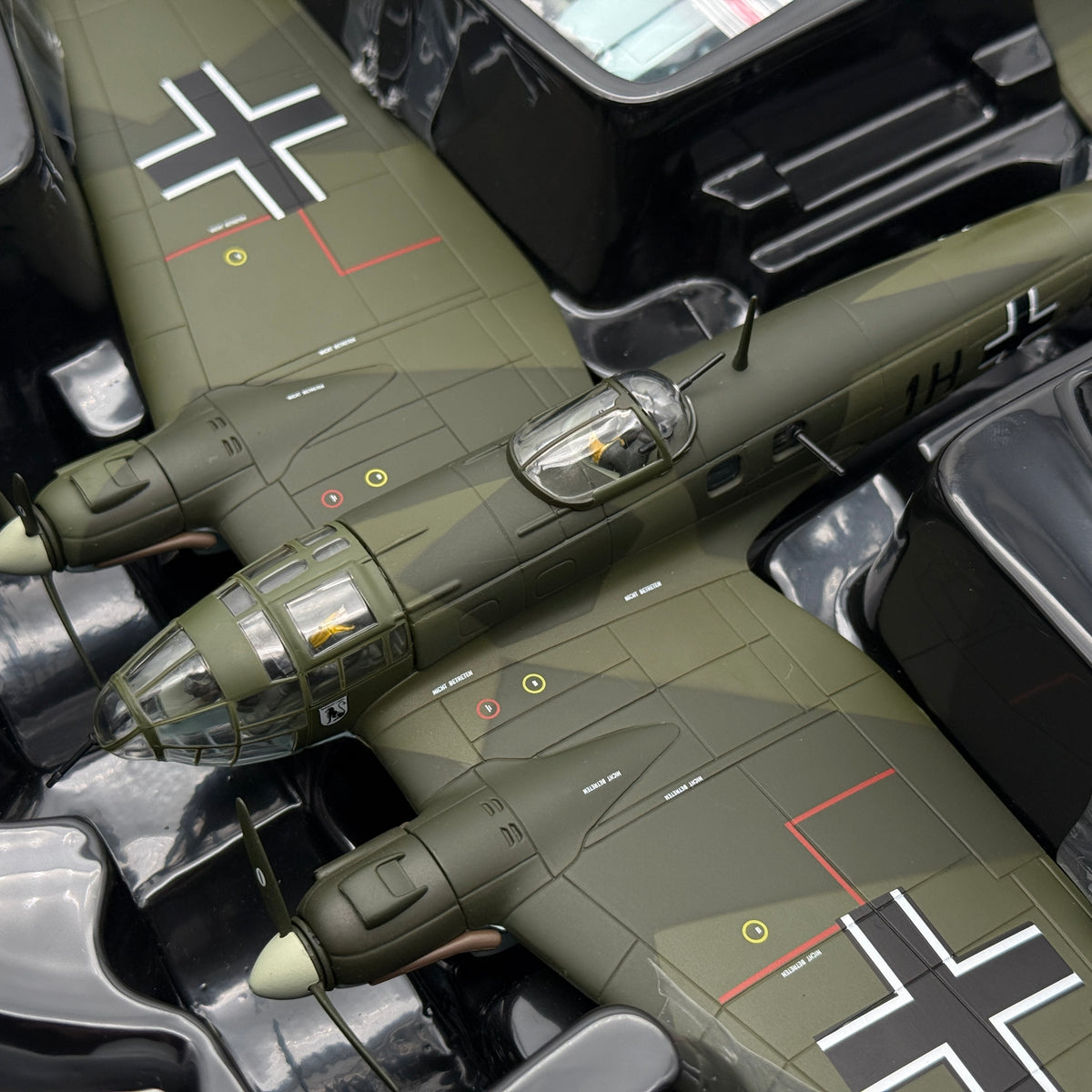 Corgi AA33717 1:72 Heinkel He 111H-2 1H+JA KG26 Humbie East Lothian 1939