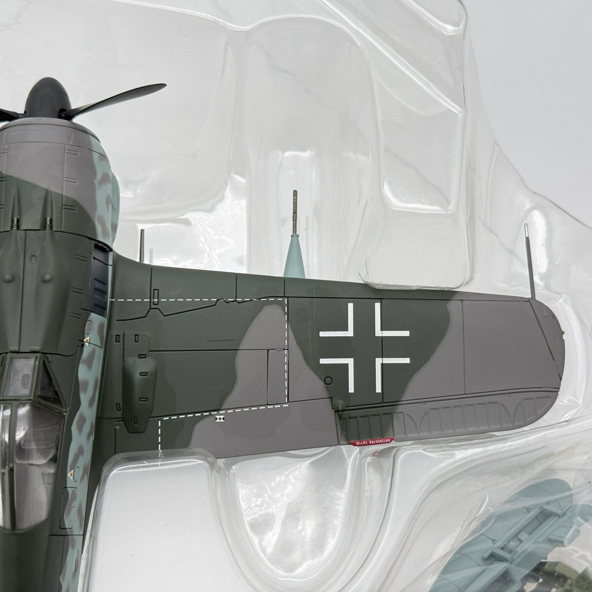 Hobby Master HA7406 1:48 Focke-Wulf Fw 190F-8/R3 MK 103 Luftwaffe Tank Buster