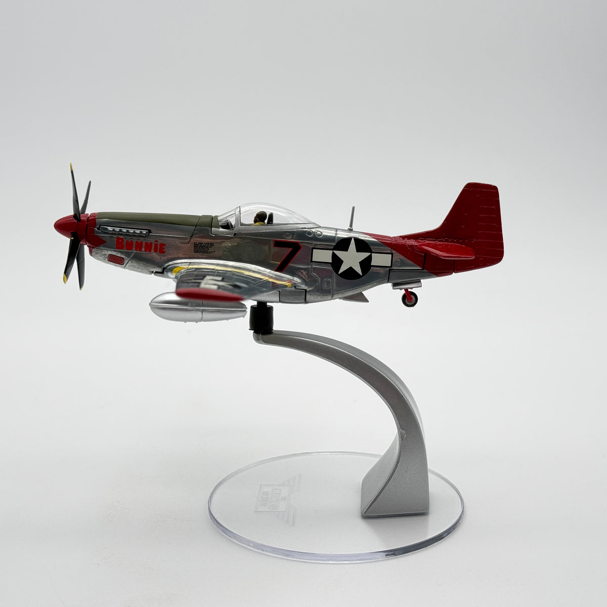 Corgi AA32203 1:72 P-51D Mustang Bunnie Roscoe Brown Tuskegee Airmen Italy 1945