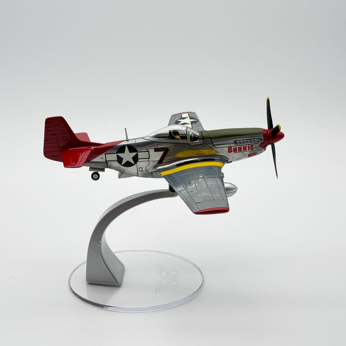 Corgi AA32203 1:72 P-51D Mustang Bunnie Roscoe Brown Tuskegee Airmen Italy 1945