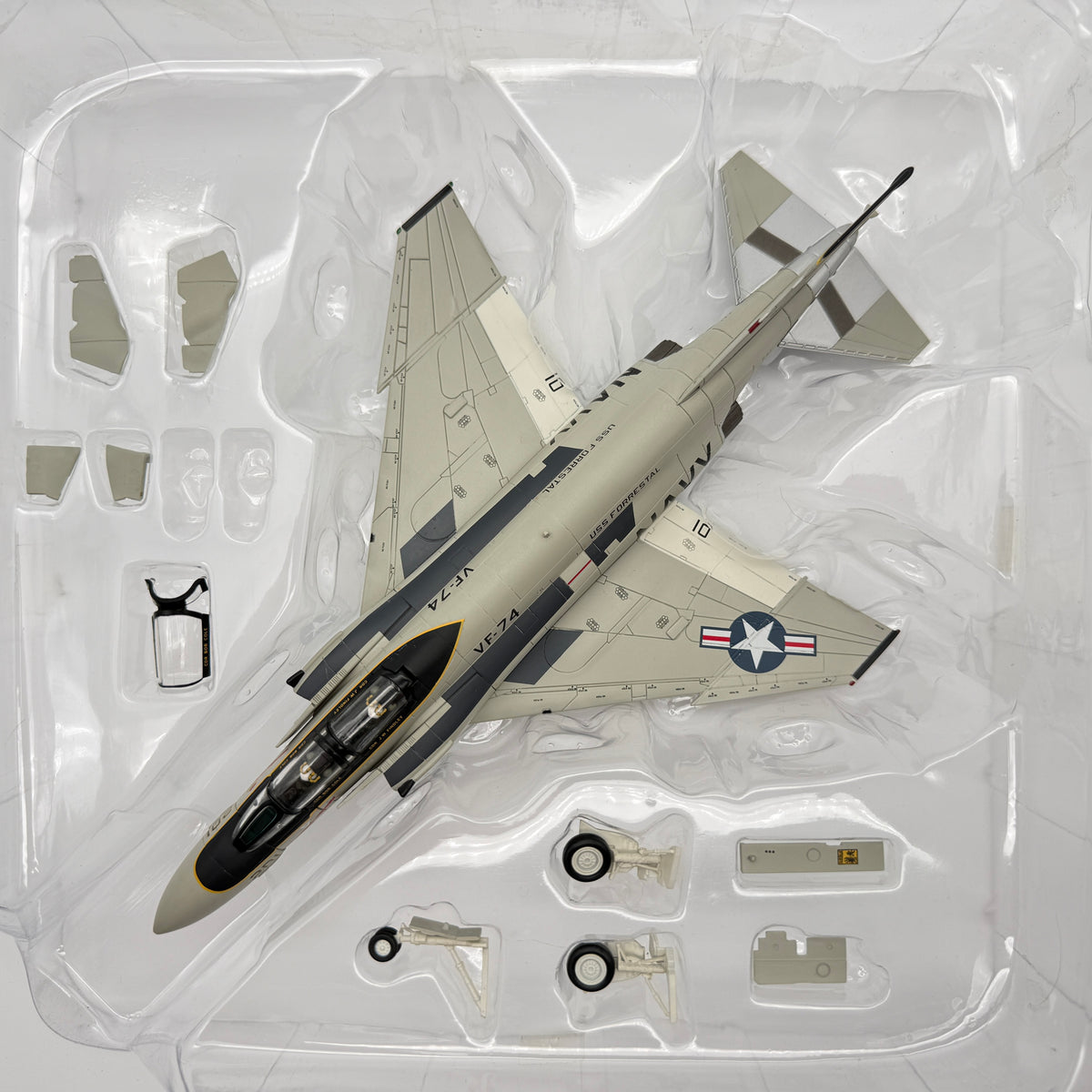 Hobby Master HA19008 1:72 F-4J Phantom II VF-74 Be-Devilers 20th Anniversary