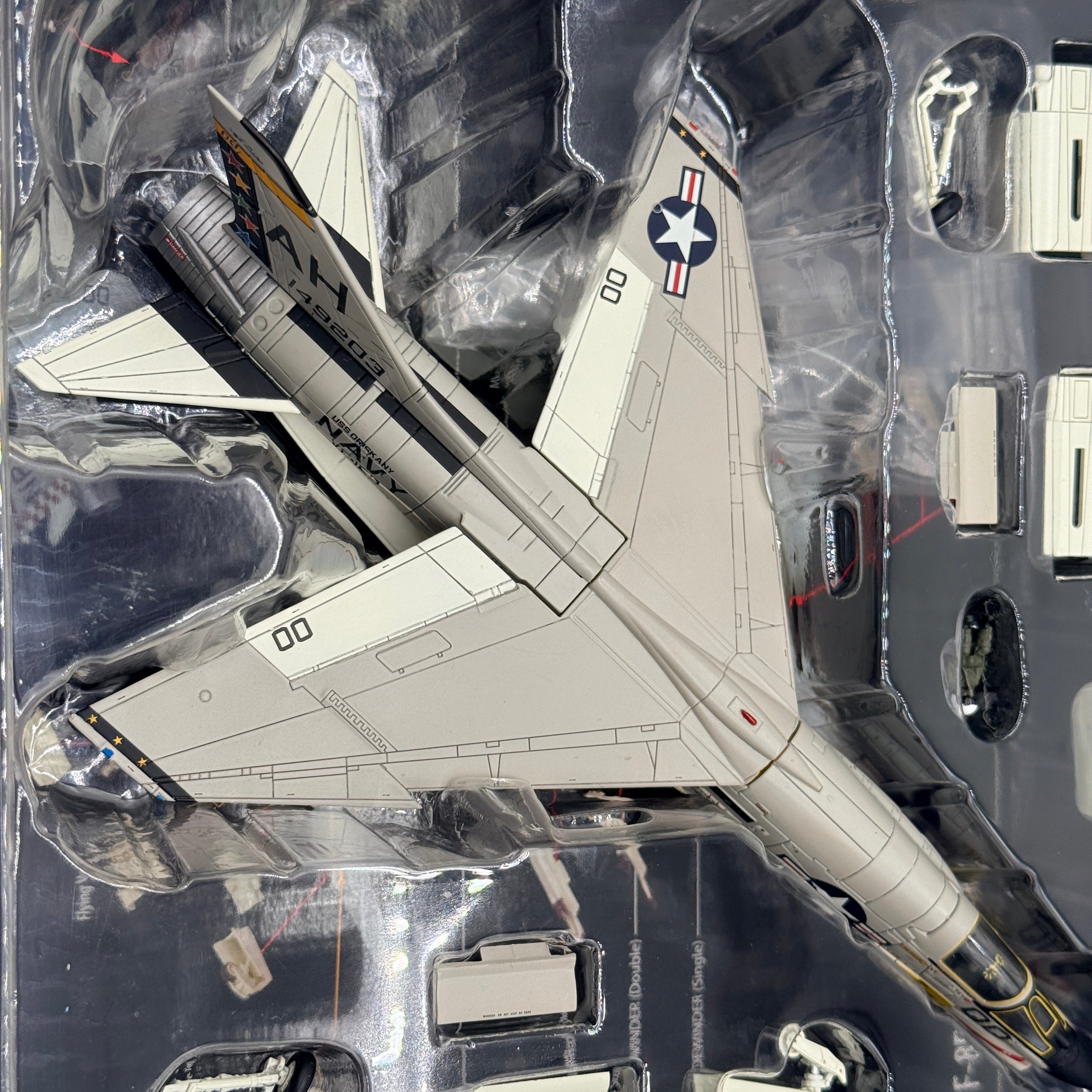Century Wings 601499 1:72 Vought F-8E Crusader VF-162 USS Oriskany 1966