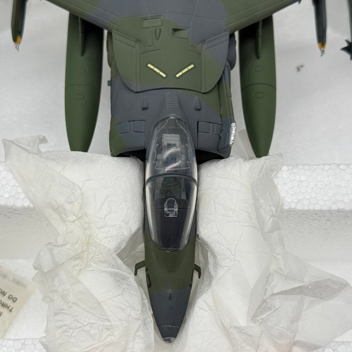 Armour Collection 98052 1:48 AV - 8B Harrier II US Marines Low - Viz - Franklin Mint