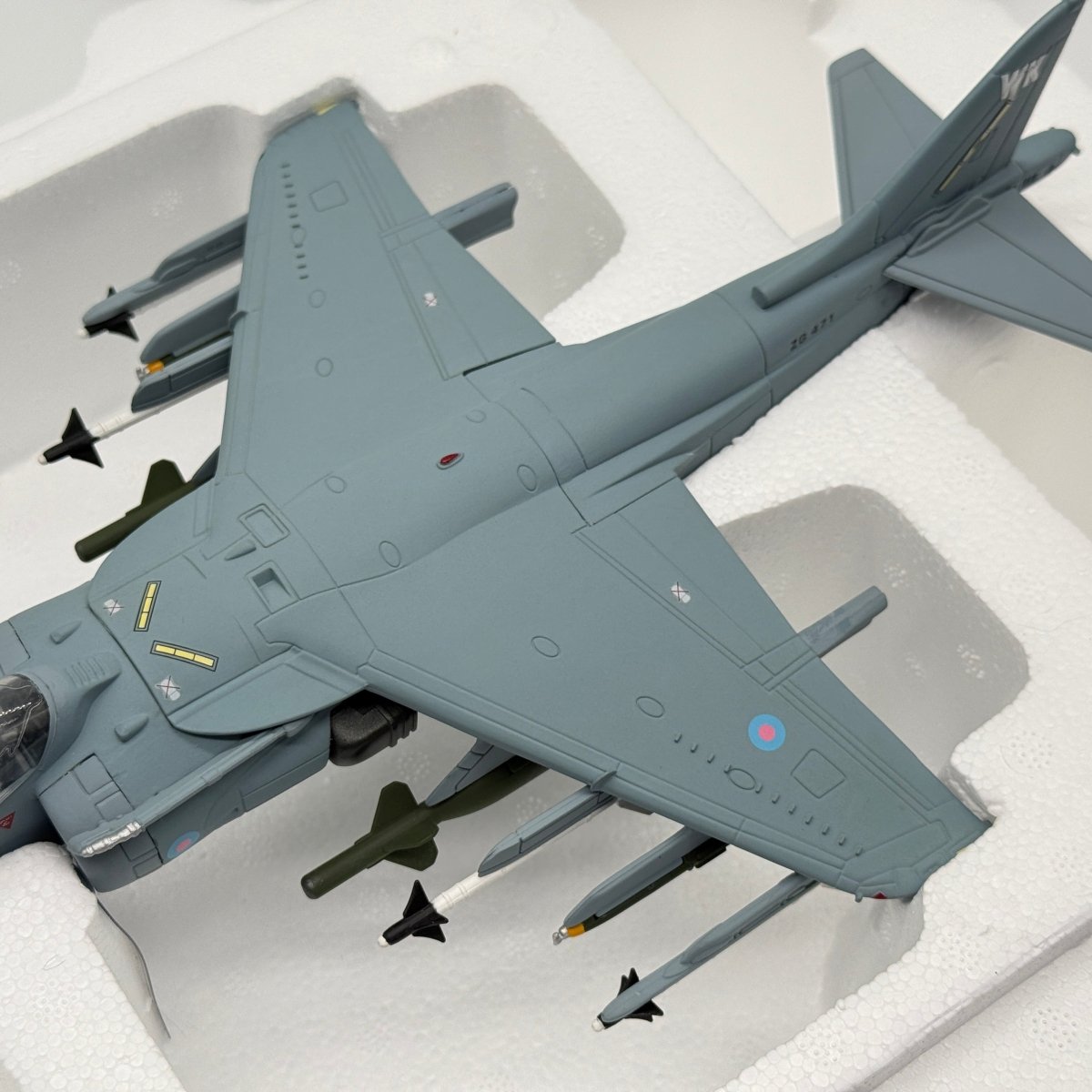 Armour Collection 98054 1:48 Harrier GR Mk.7 U.K. Royal Air Force - Franklin Mint