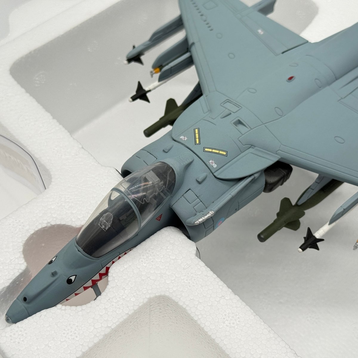 Armour Collection 98054 1:48 Harrier GR Mk.7 U.K. Royal Air Force - Franklin Mint