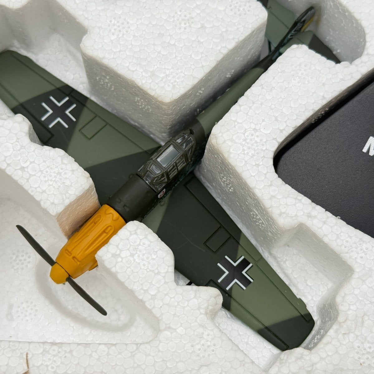 Atlas Editions 3909301 1:72 Battle of Britain 1940 Spitfire Mk I & Bf 109E - 4 Set - Atlas Editions