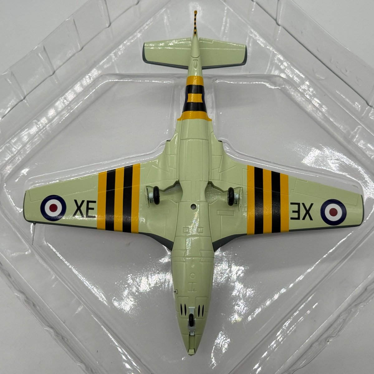 Aviation 72 AV72-23002 1:72 Hawker Sea Hawk FGA.6 RN No.899 NAS XE364 HMS Eagle Suez Crisis 1956 - Aviation 72