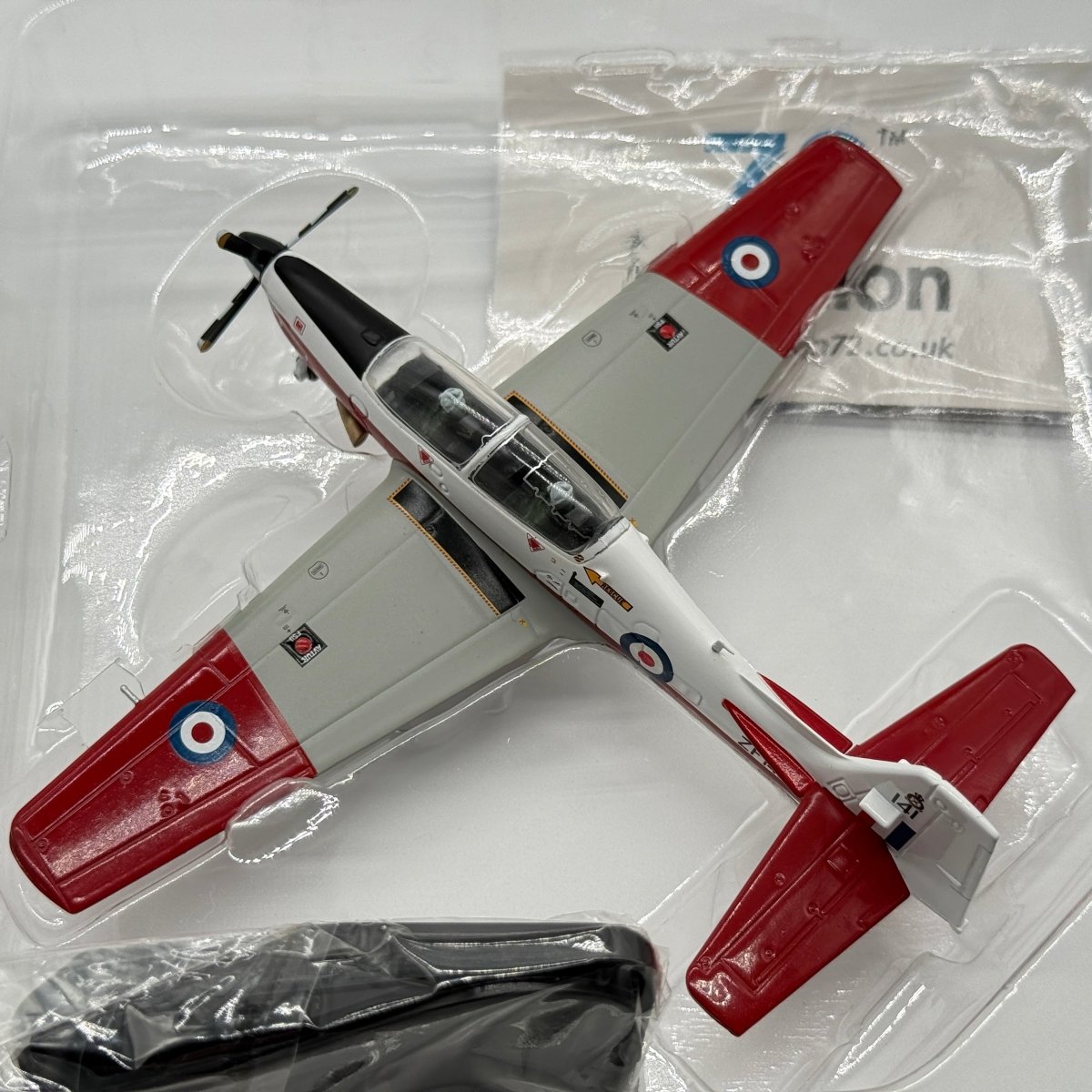 Aviation 72 AV72 - 27003 1:72 Short Tucano T.Mk 1 RAF Linton - Aviation 72