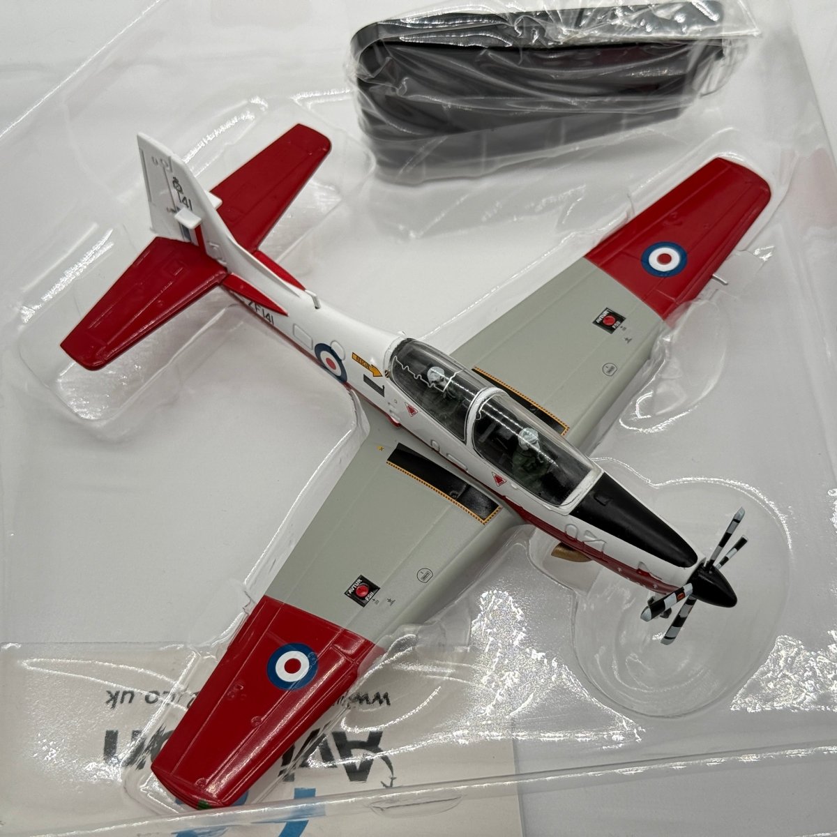 Aviation 72 AV72 - 27003 1:72 Short Tucano T.Mk 1 RAF Linton - Aviation 72