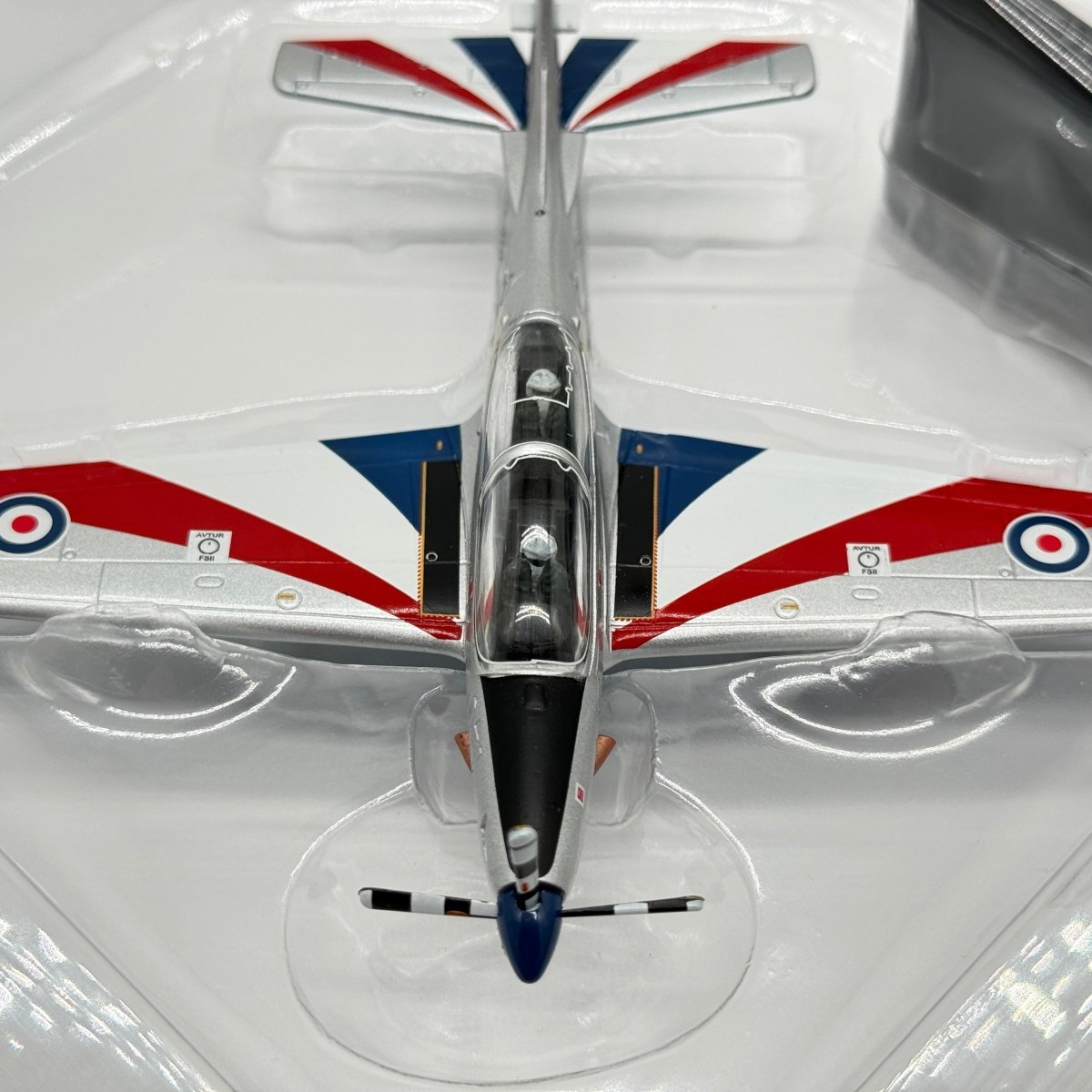 Aviation 72 AV72 - 27005 1:72 Short Tucano T.Mk 1 RAF Linton - Aviation 72