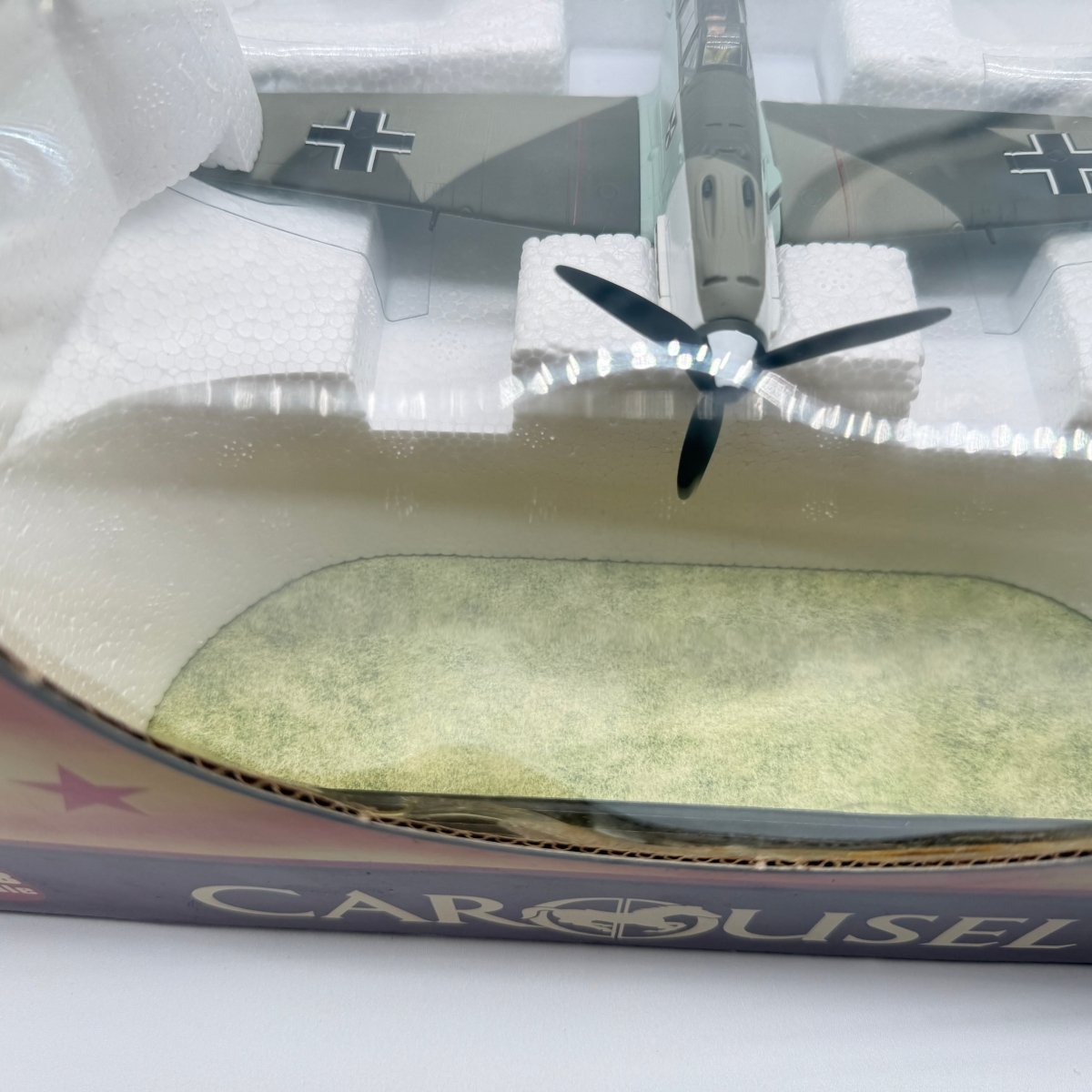 Carousel 1 7103 1:48 Messerschmitt Bf 109E Franz von Werra JG 3 - Carousel 1
