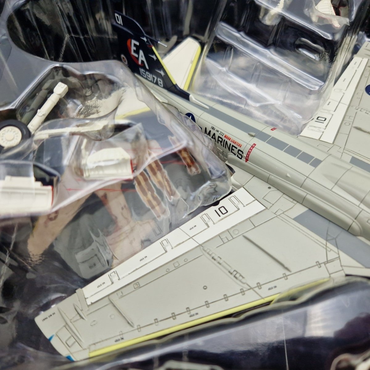 Century Wings 1:72 A - 6E Intruder 'Moon Lighters' EA01 1976, 588202 - Century Wings