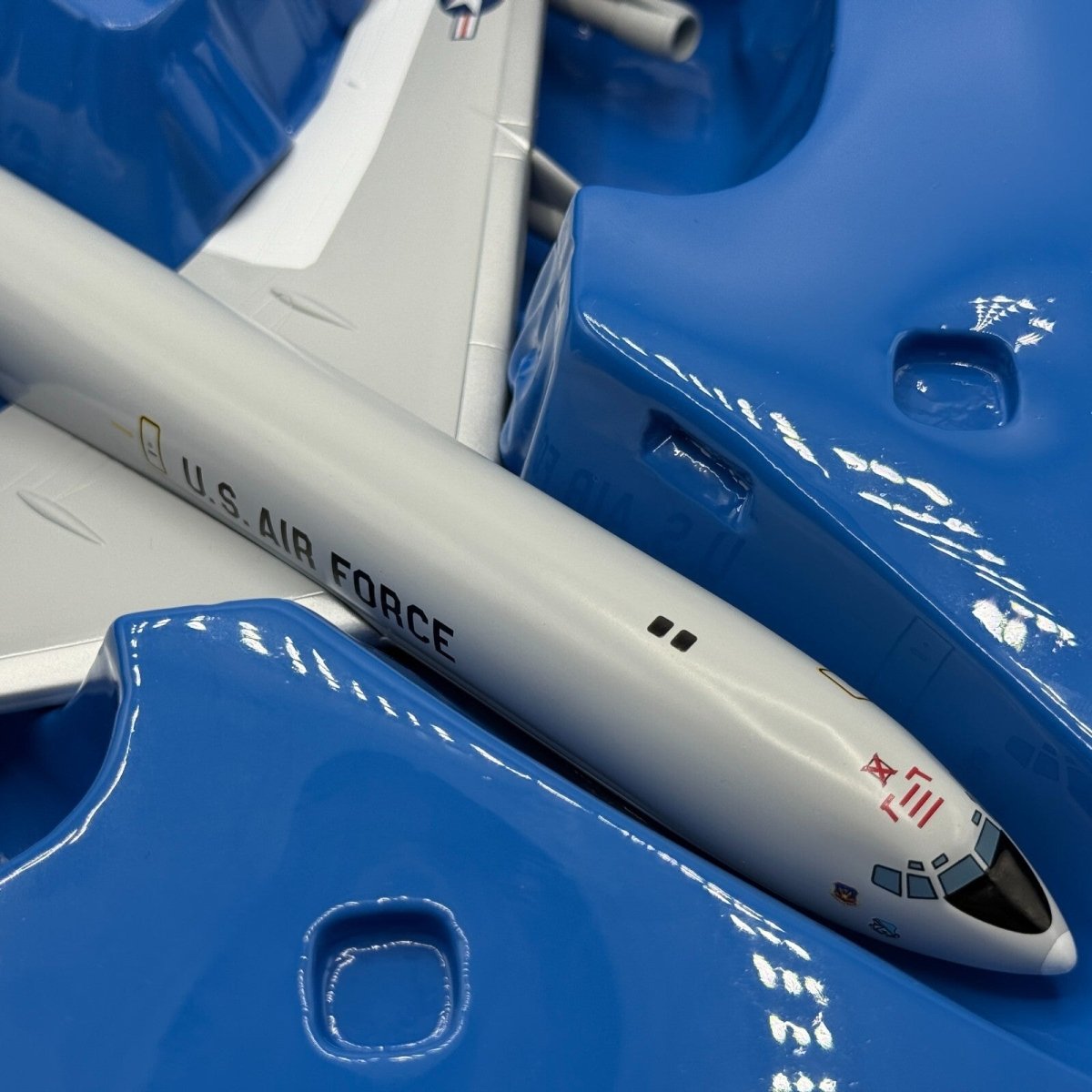 Corgi 1:144 Boeing E - 3B Sentry Diecast Model US Air Force Modern Warfare AA32913 - Corgi