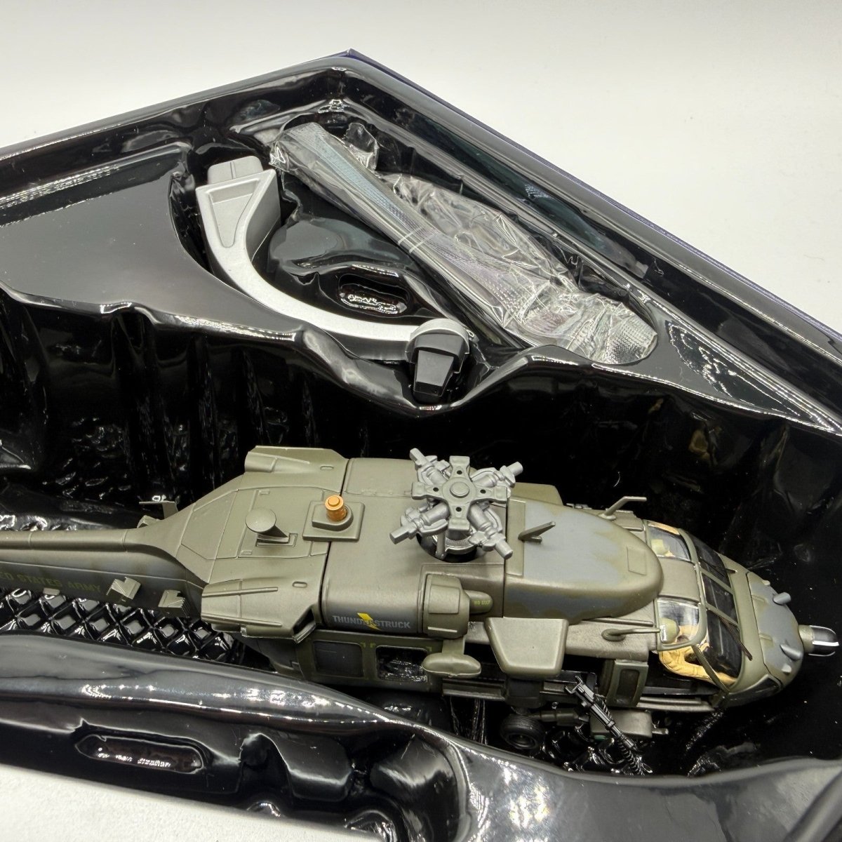 Corgi 1:72 Sikorsky MH - 60L Super - Six One, Operation Gothic Serpent AA35908A - Corgi